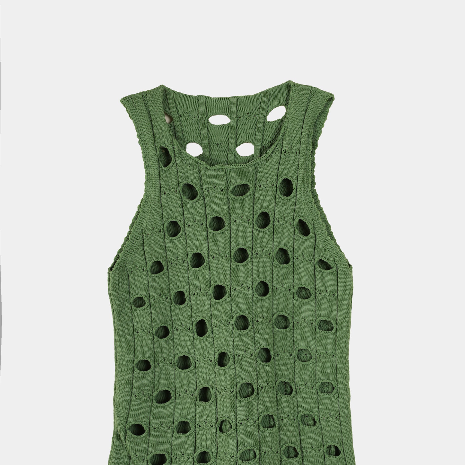 Cutout Knit Sleeveless Top s10604072
