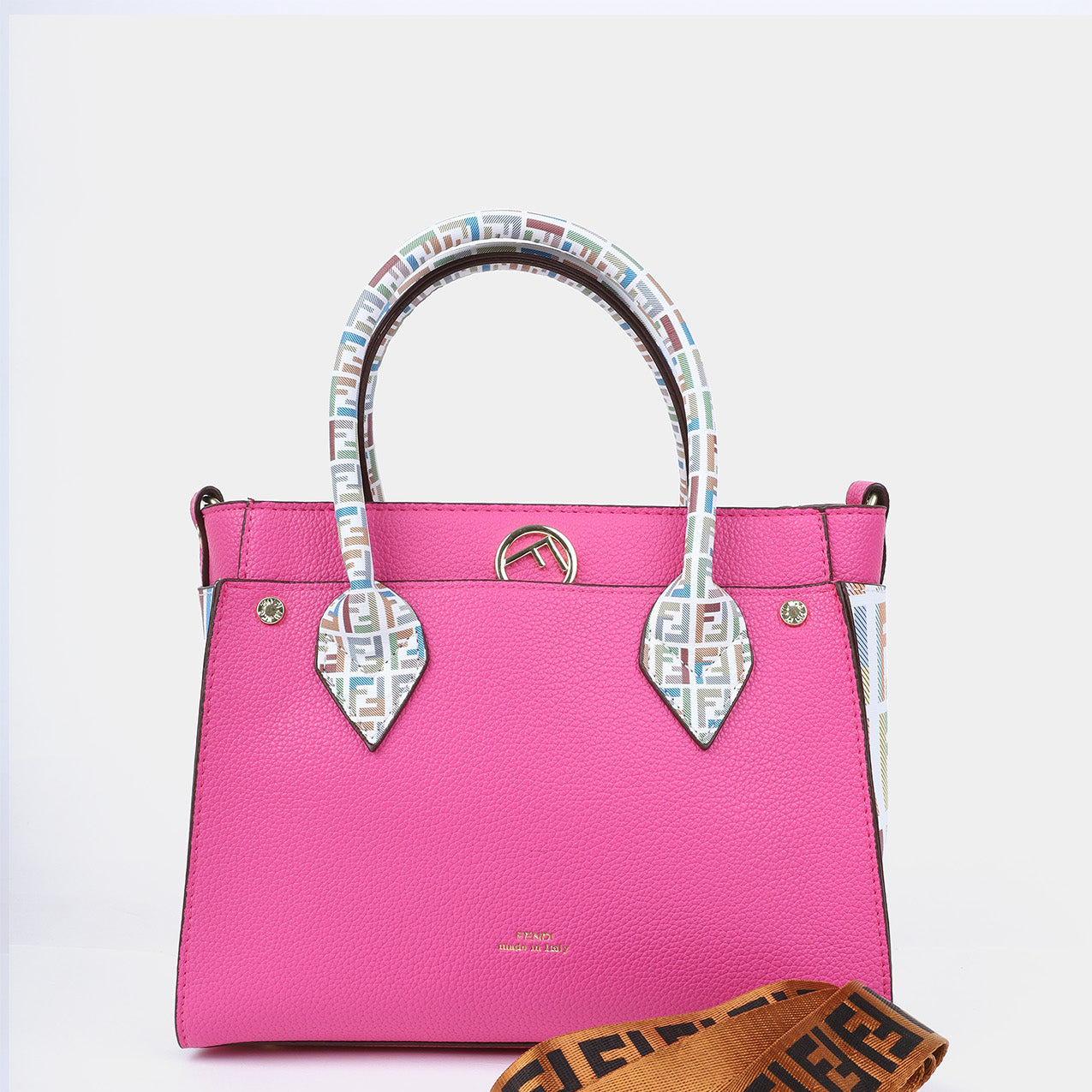 Elegant Handbag s157995123