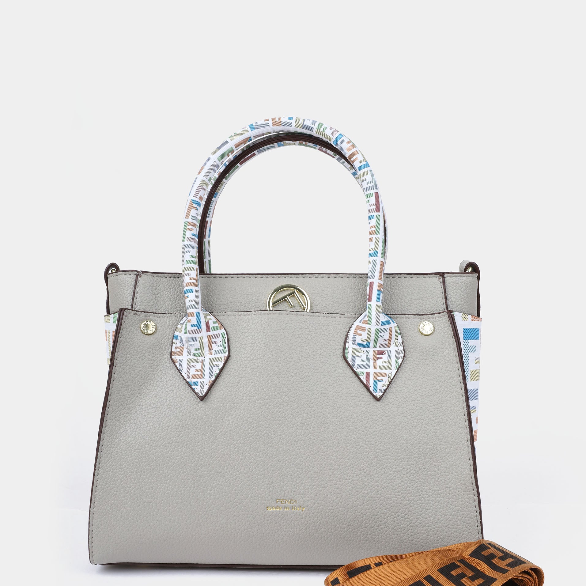 Elegant Handbag s157995123
