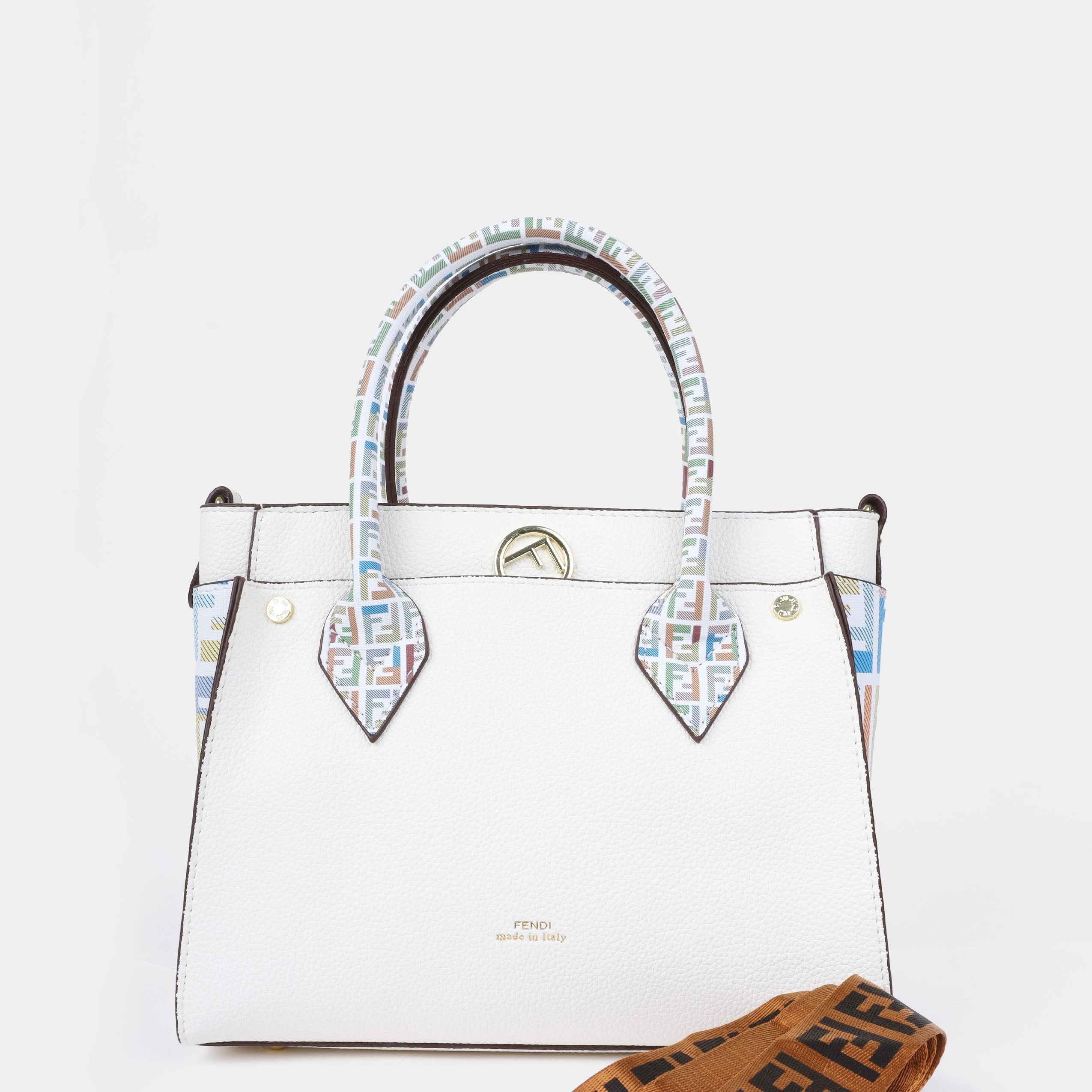Elegant Handbag s157995123