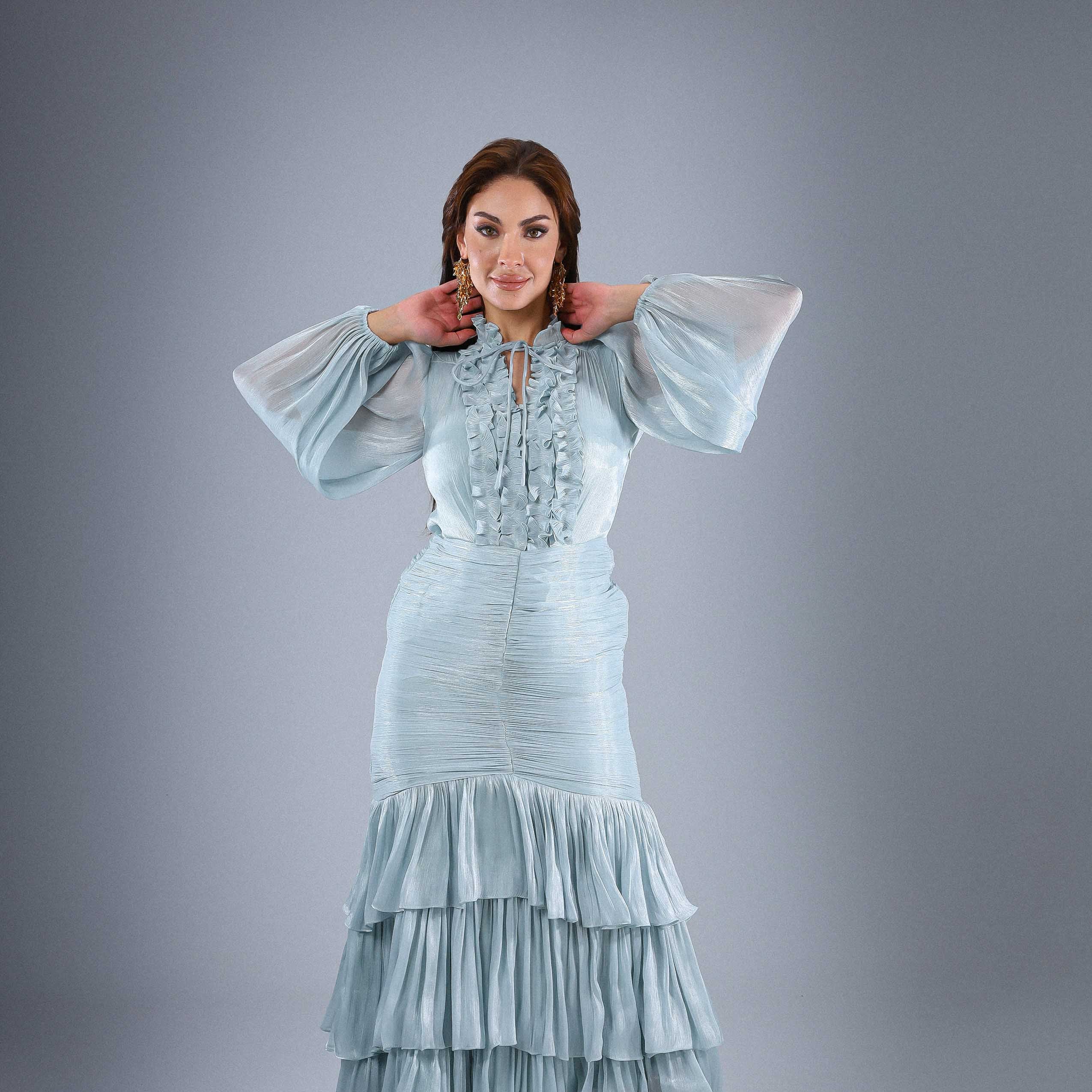 A feminine and elegant ruffle soirée dress s1593257
