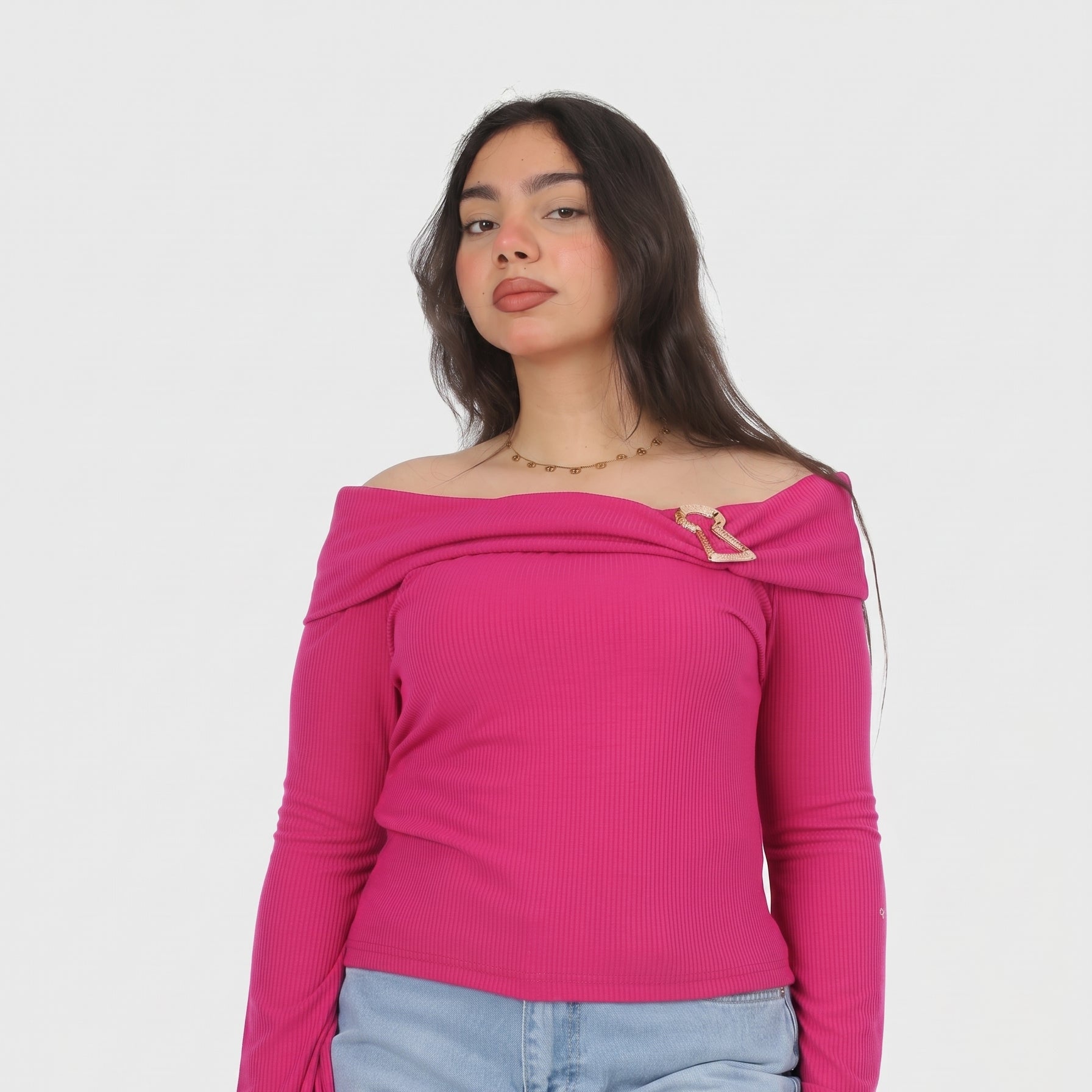Elegant Off-Shoulder Top 2000/217