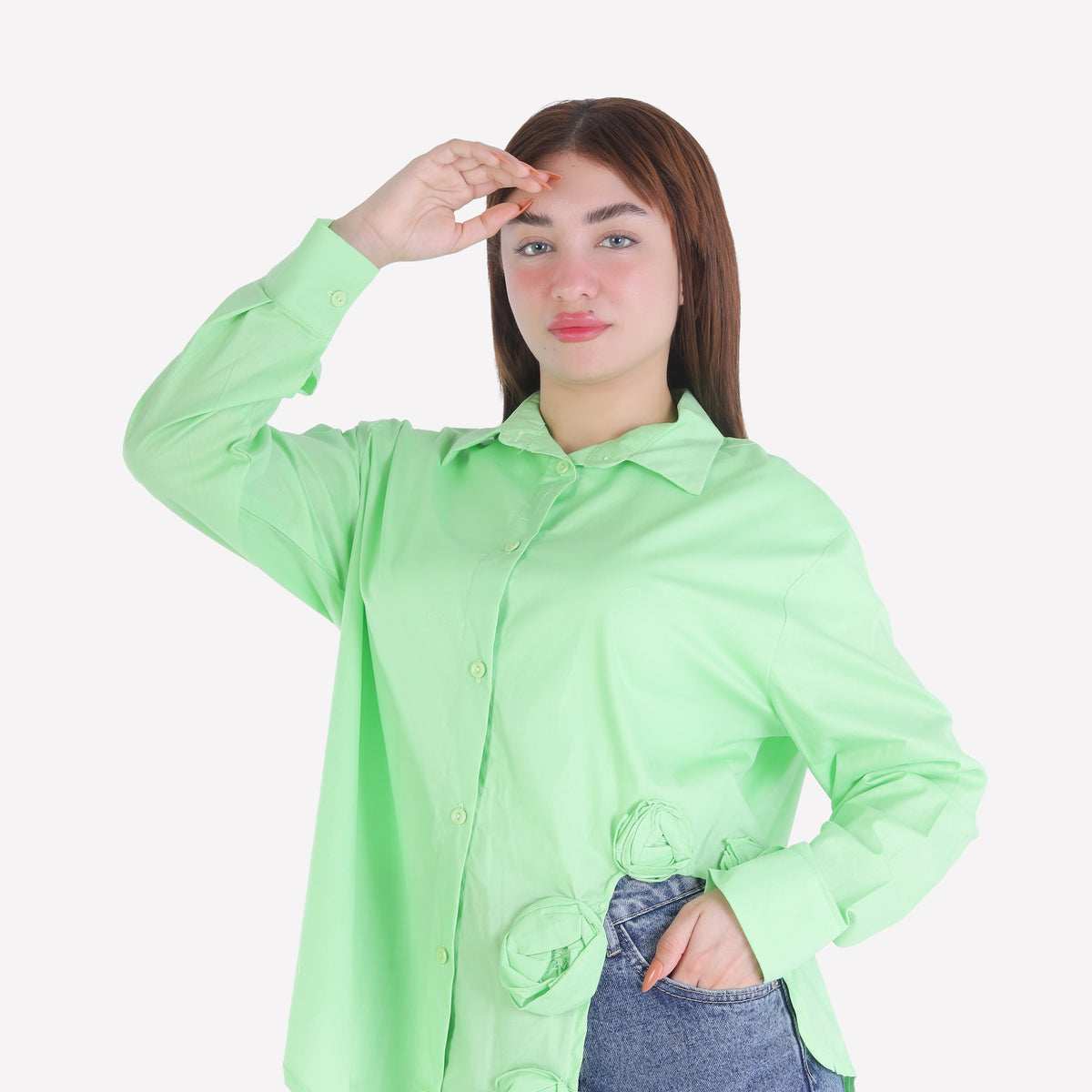 Button-Down Shirt with Floral Appliqué 2002/257