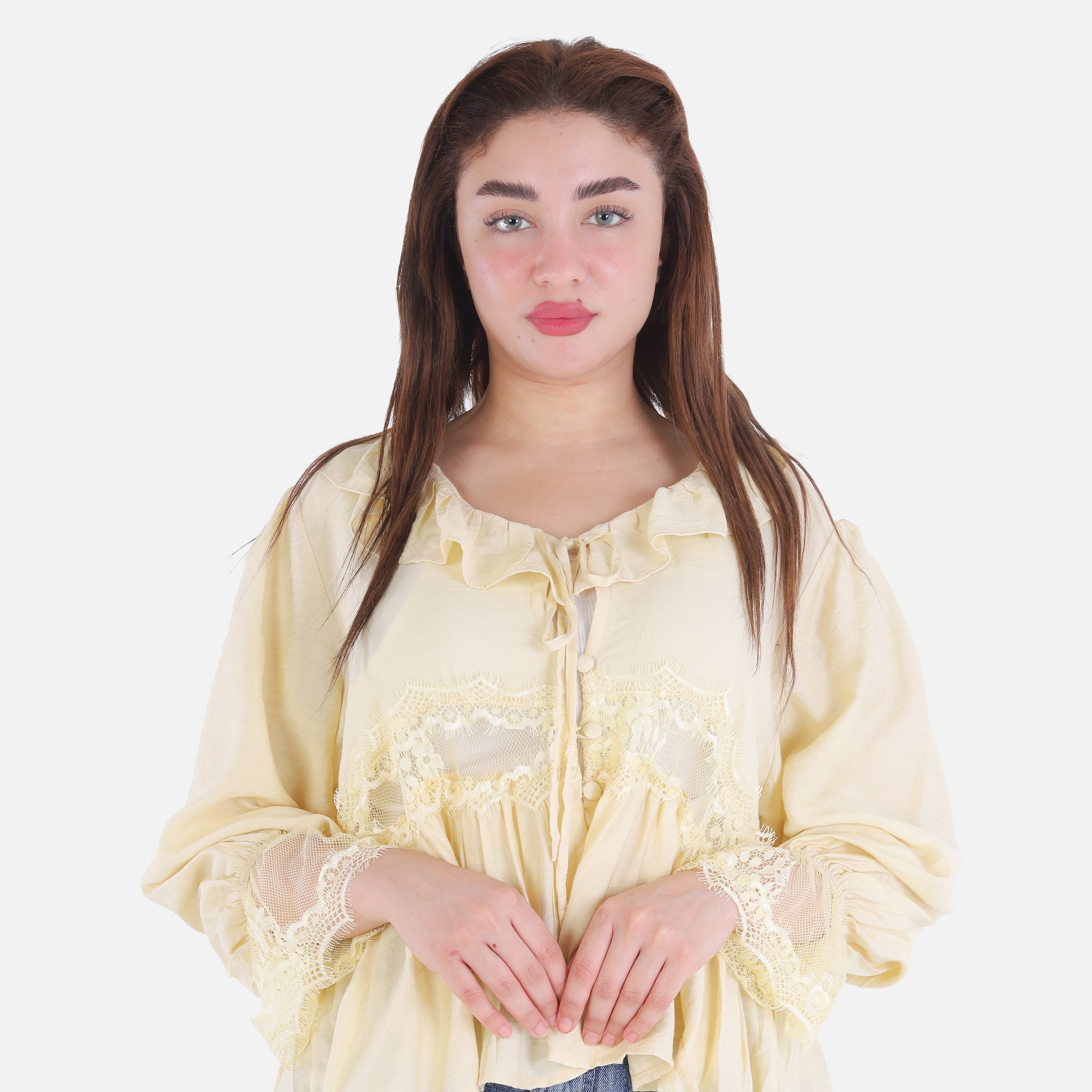 Short Blouse with Lace Details 2003/171