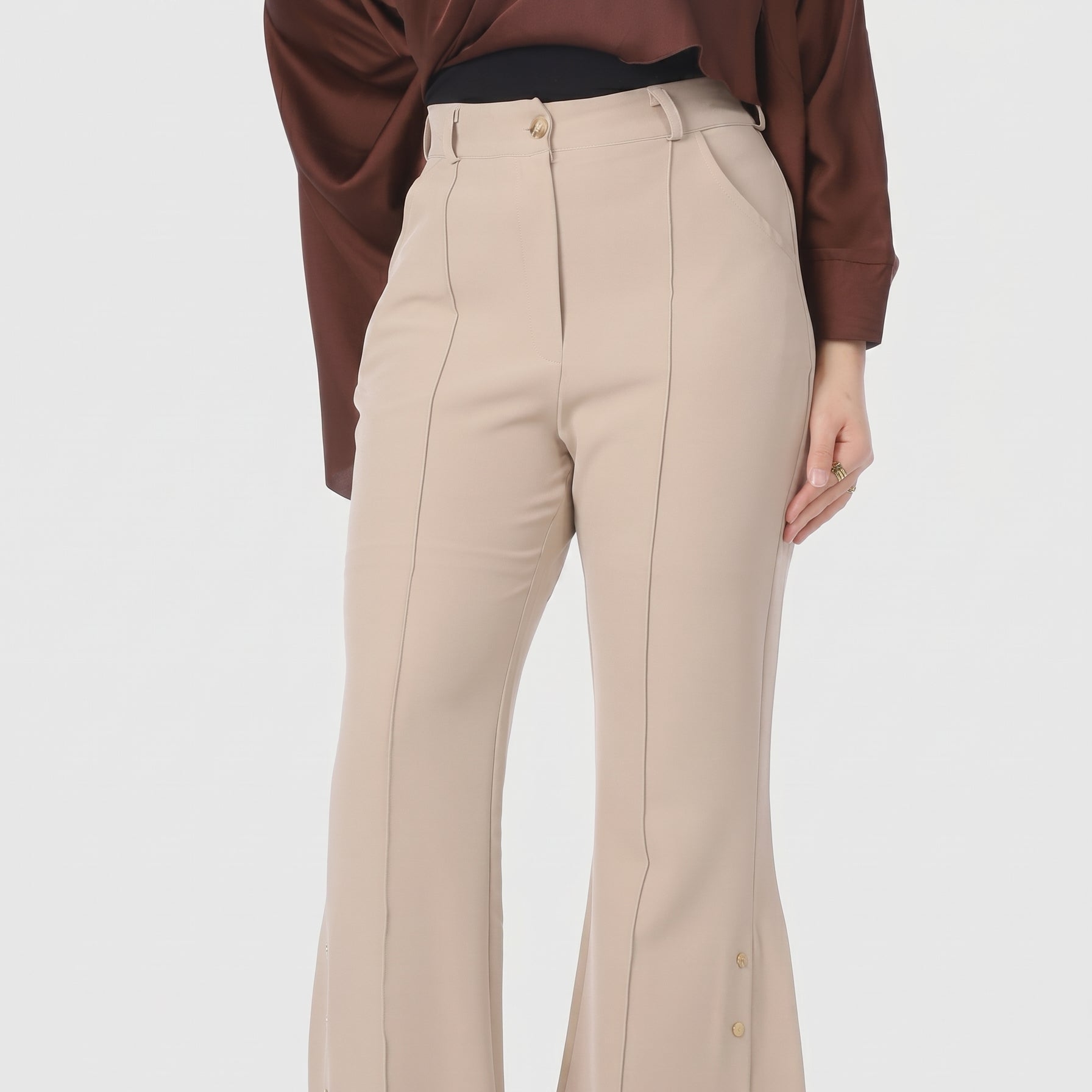 Buttoned Charleston Pants 20571070