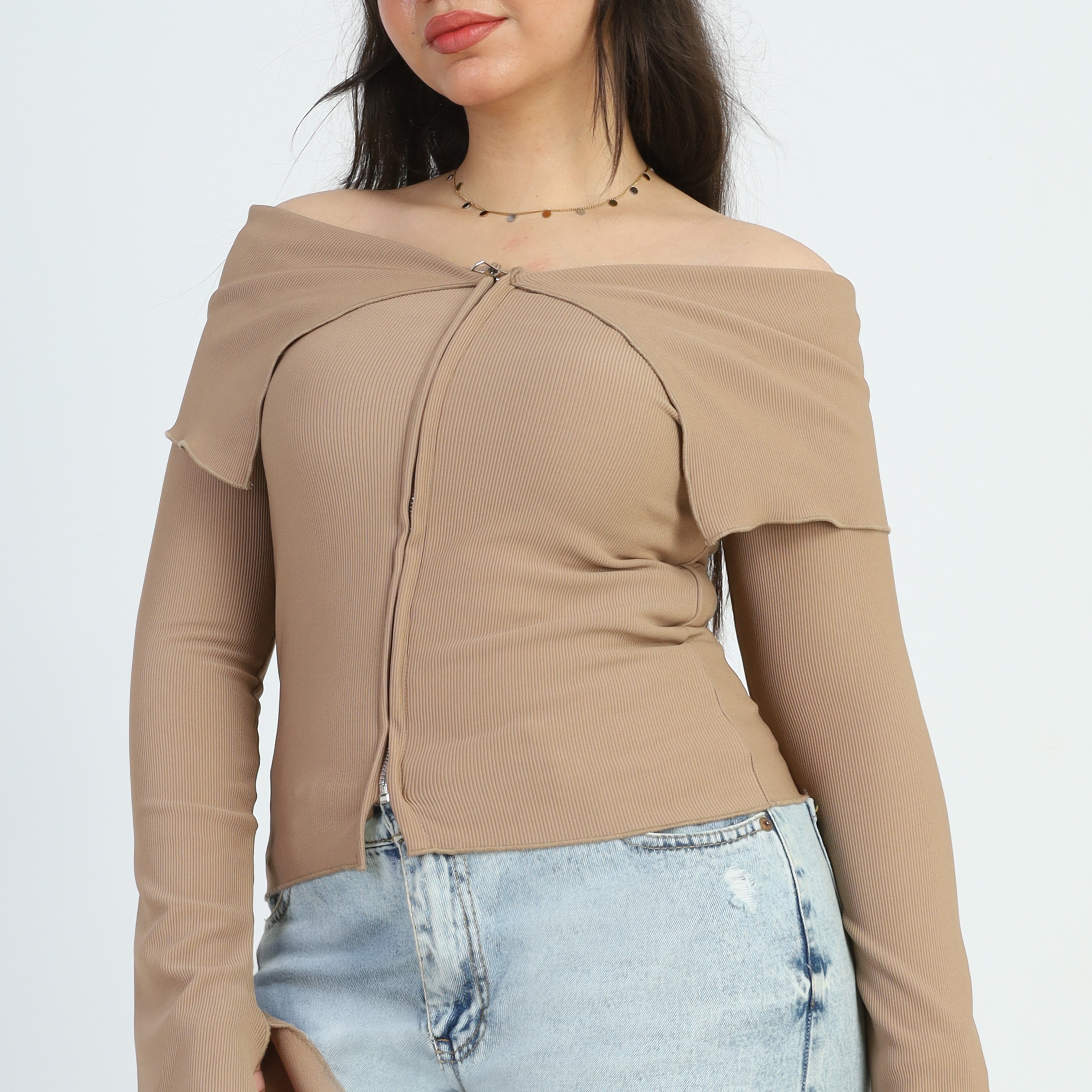 Off-Shoulder Zipper Top s1501163/4