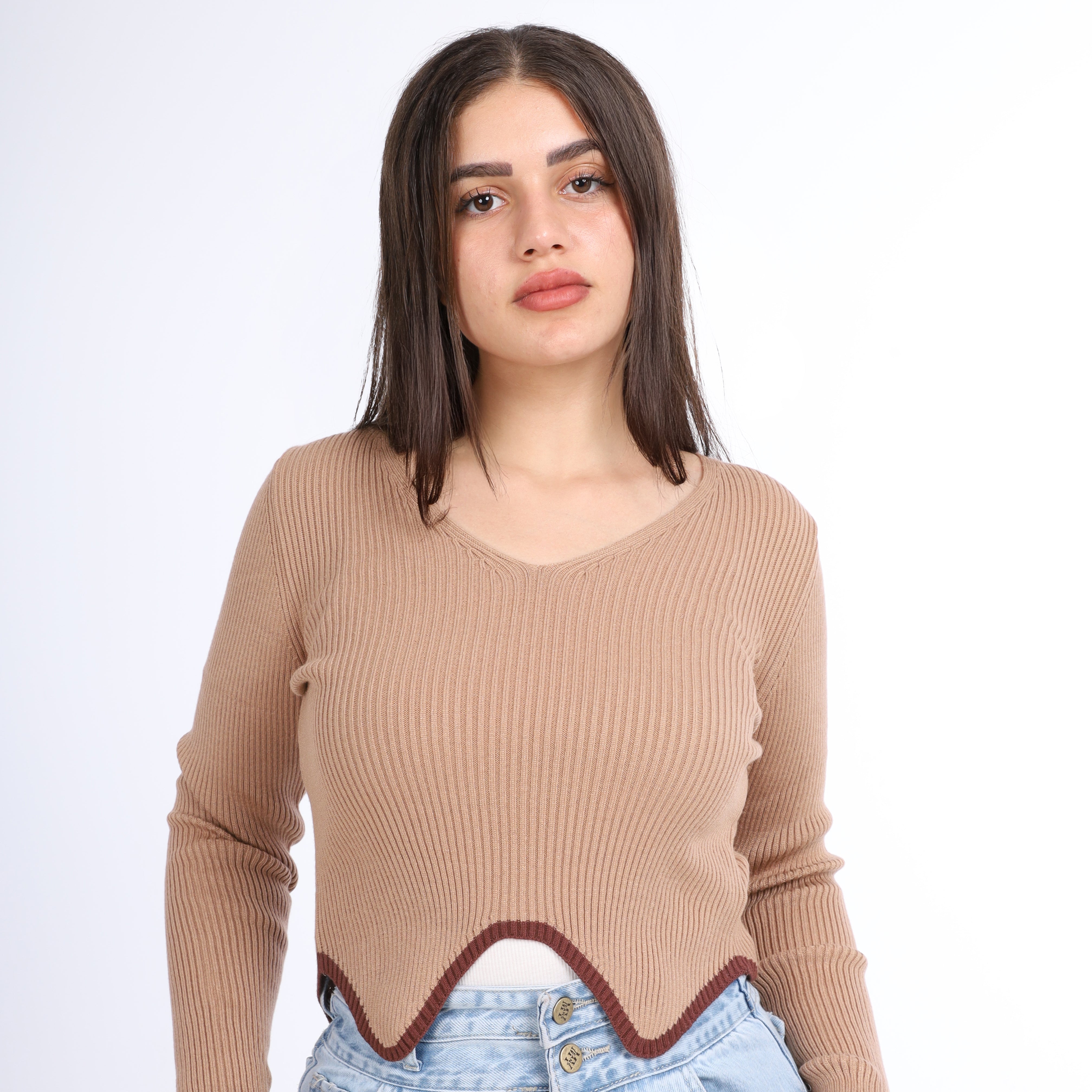 Ribbed Curved Top w16252641
