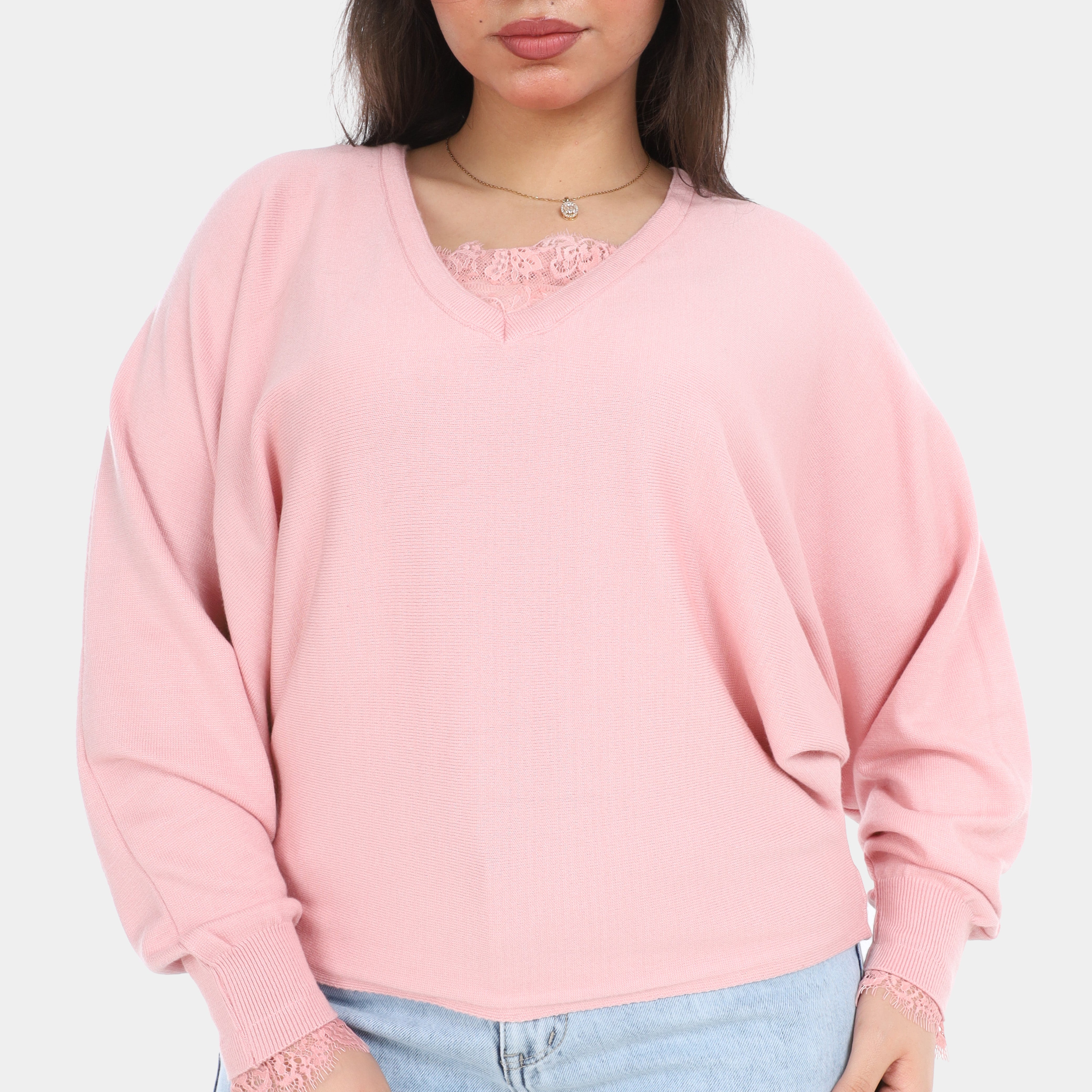 كنزة صوفية محبوكة بتفاصيل دانتيل w16252717