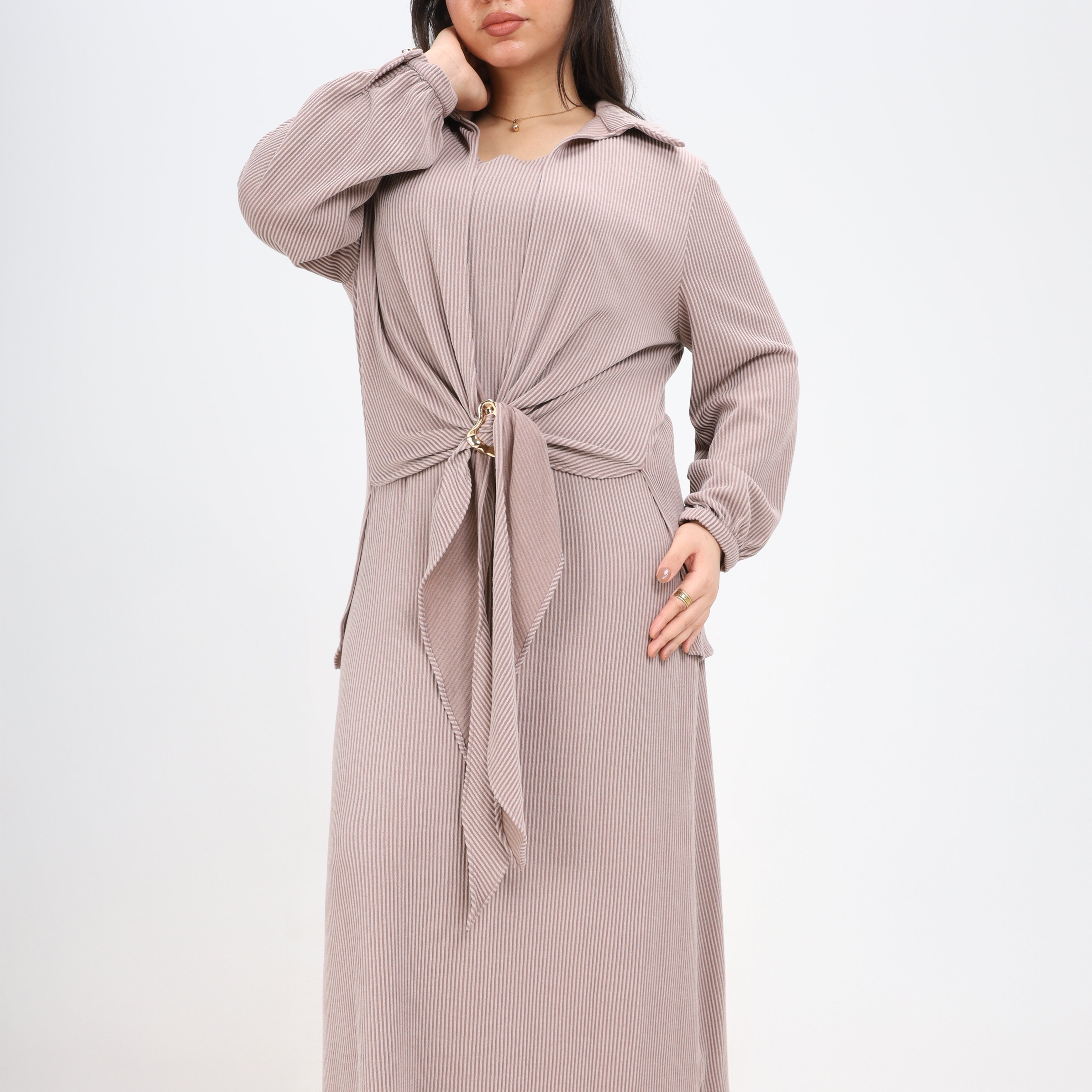 طقم فستان وسترة مع بروش w1629141