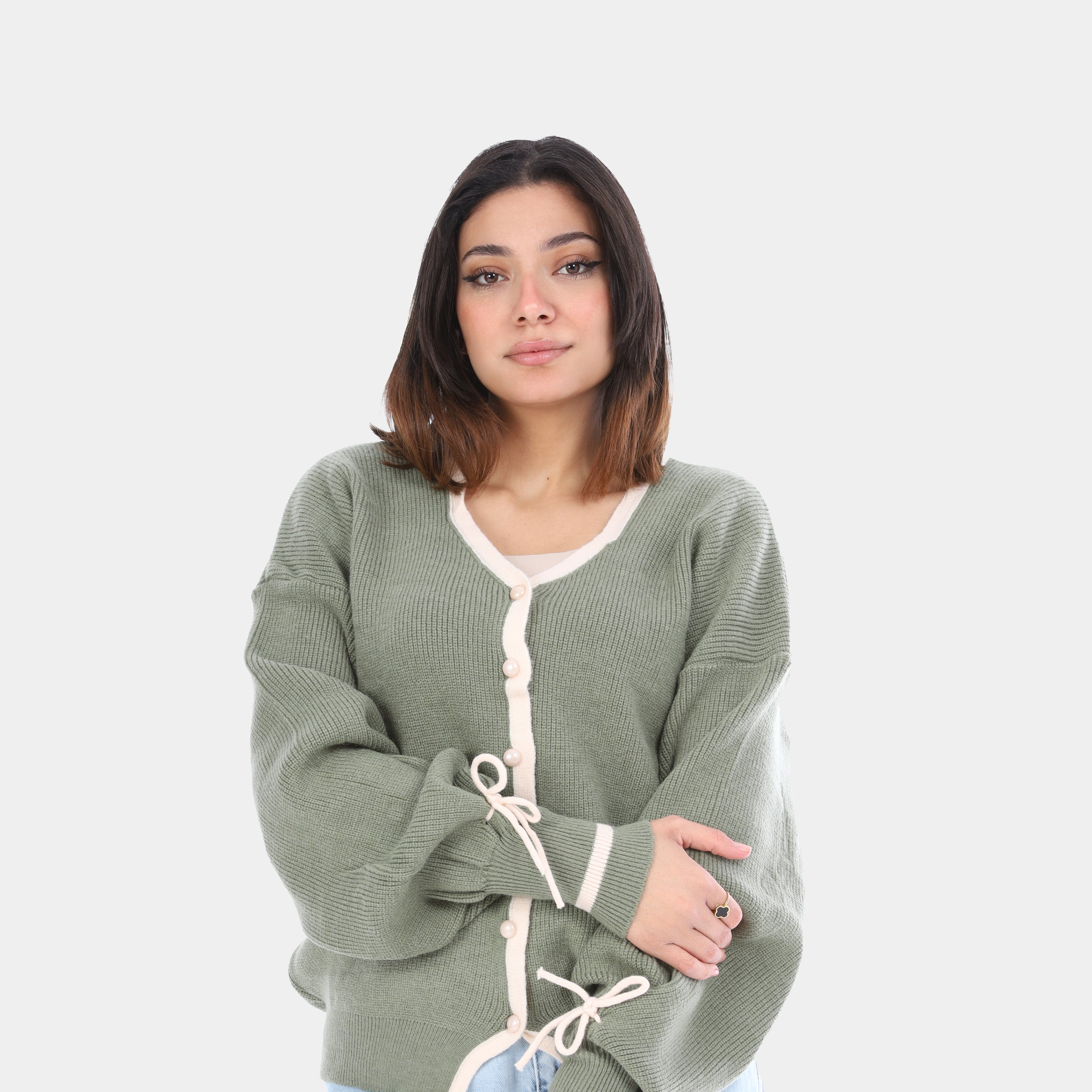 كارديجان محبوك بحواف متباينة وأكمام برباط w163273