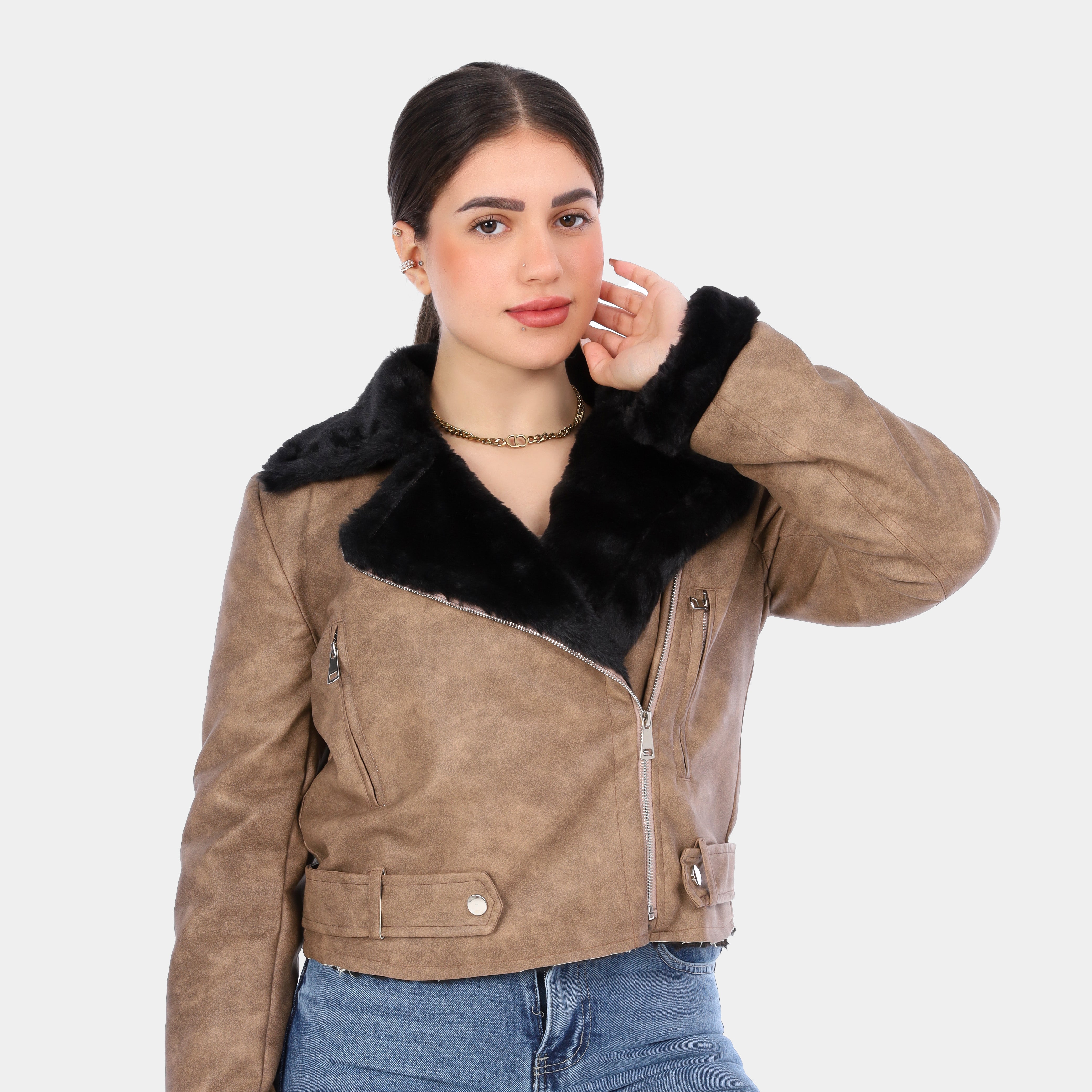 Short Faux Leather Jacket with Fur Lining w17201010