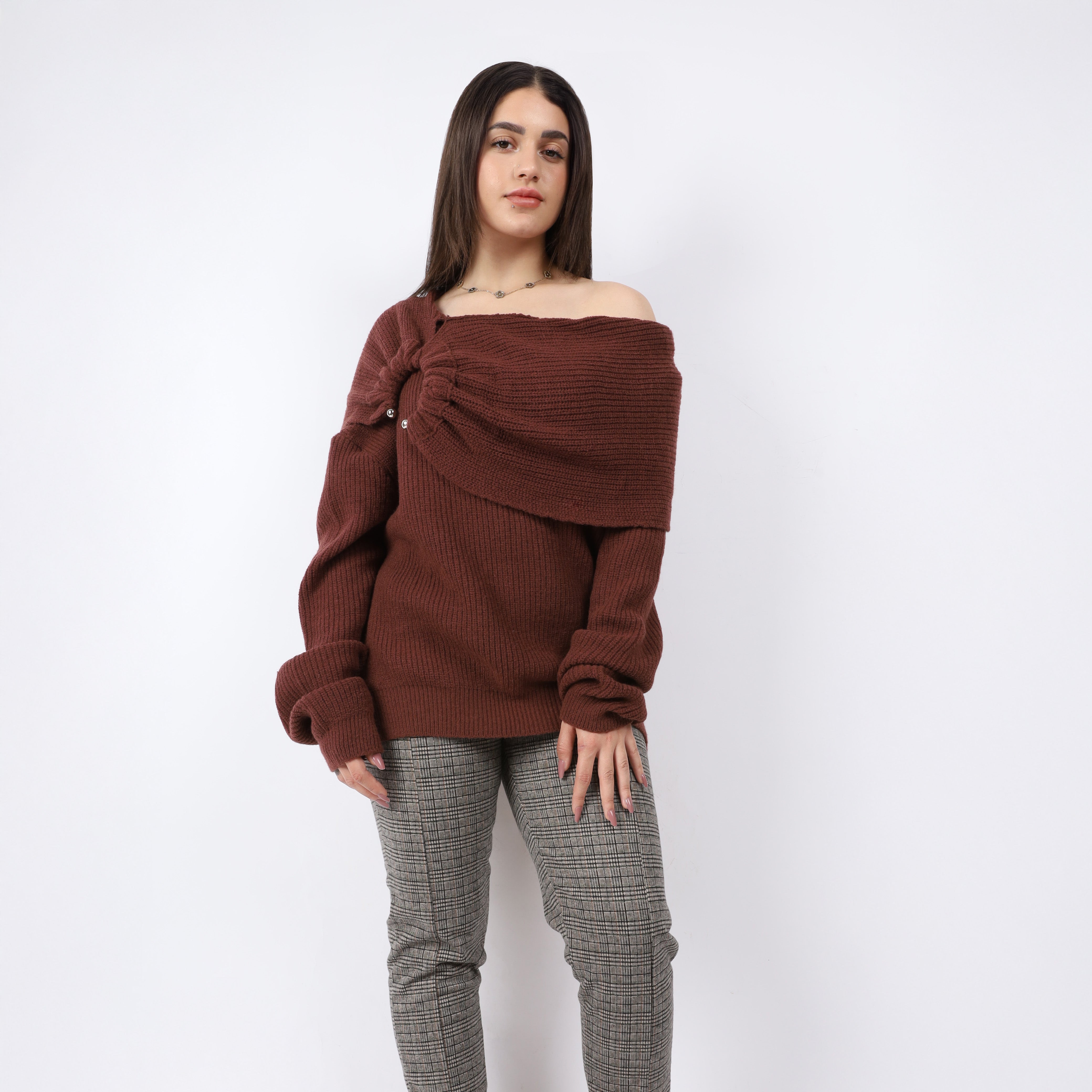 Off-Shoulder Knitted Sweater w17504014