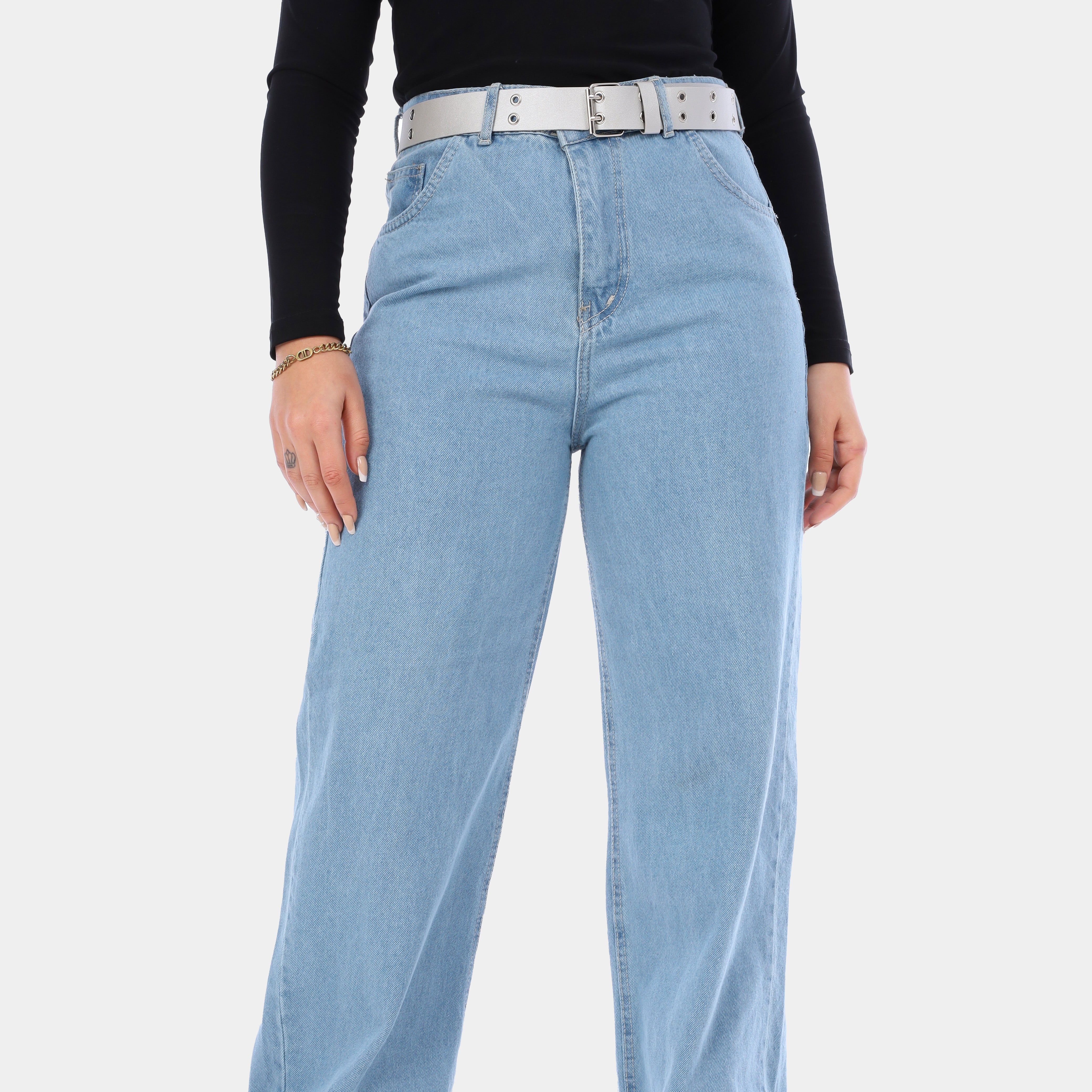 Wide Leg Denim Jeans with Silver Waist Belt w711793