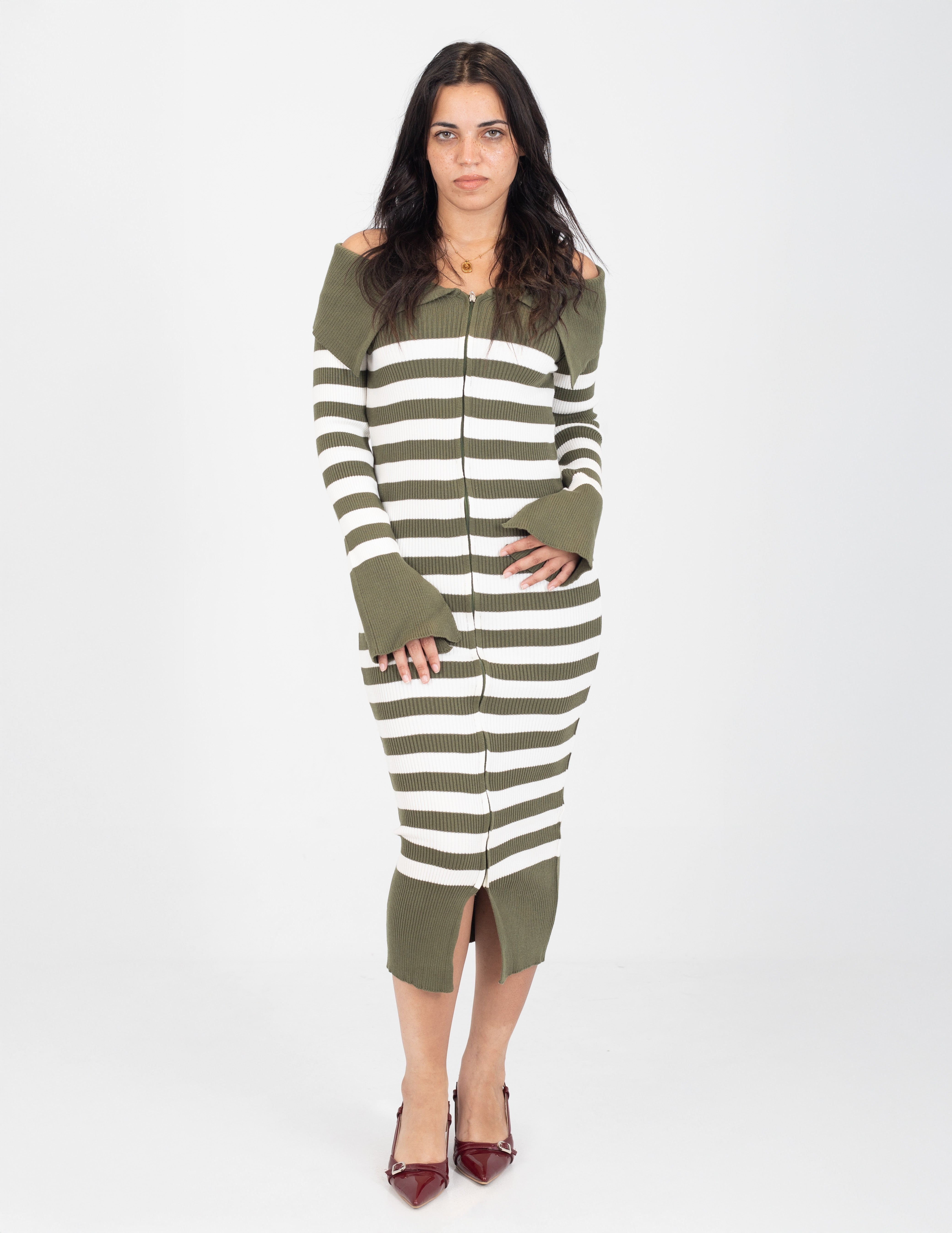 Striped Off-Shoulder Maxi Dress with Front Zipper  w16252634