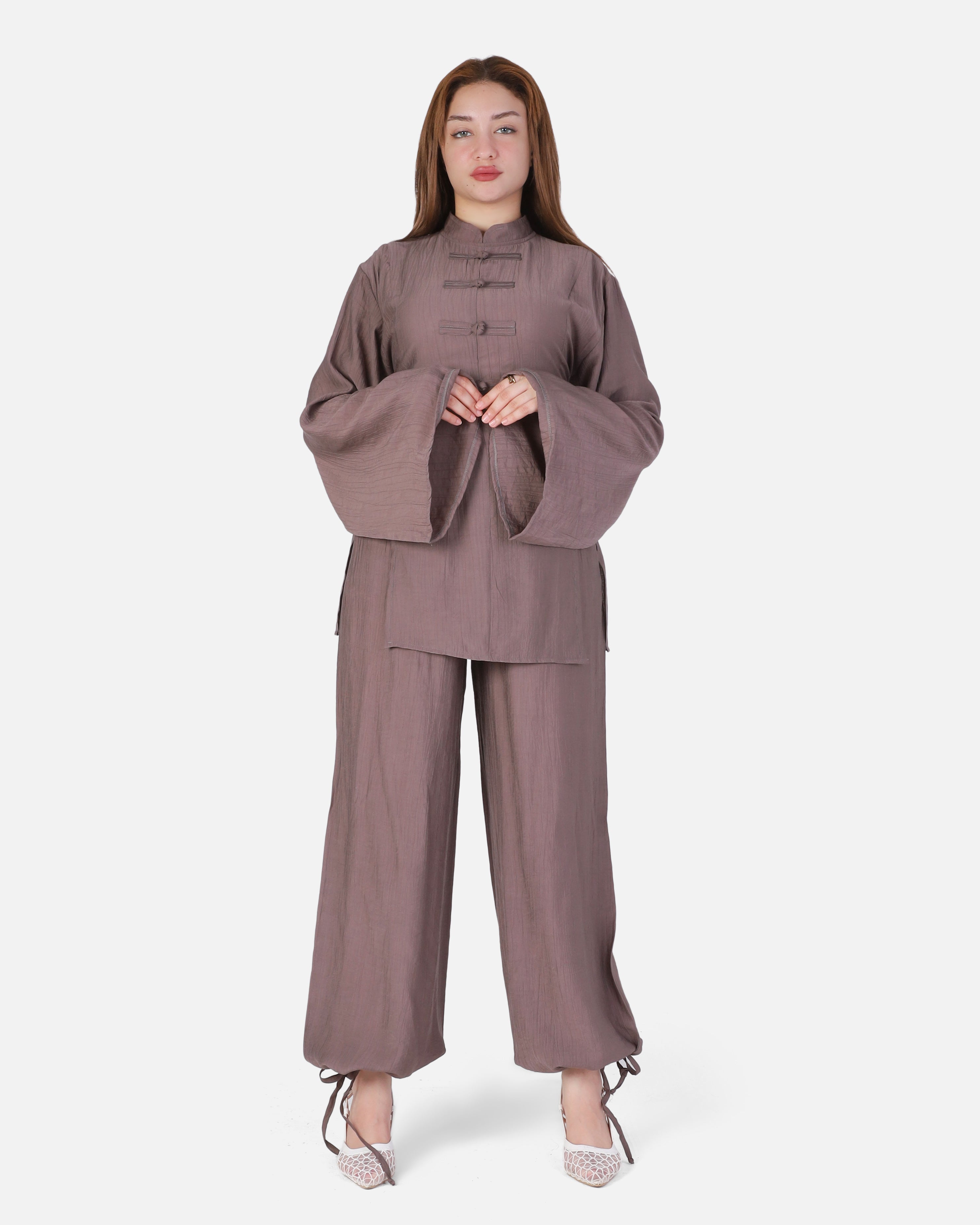 Chinese-Inspired Blouse & Pants Set with Back Tie 2000/260