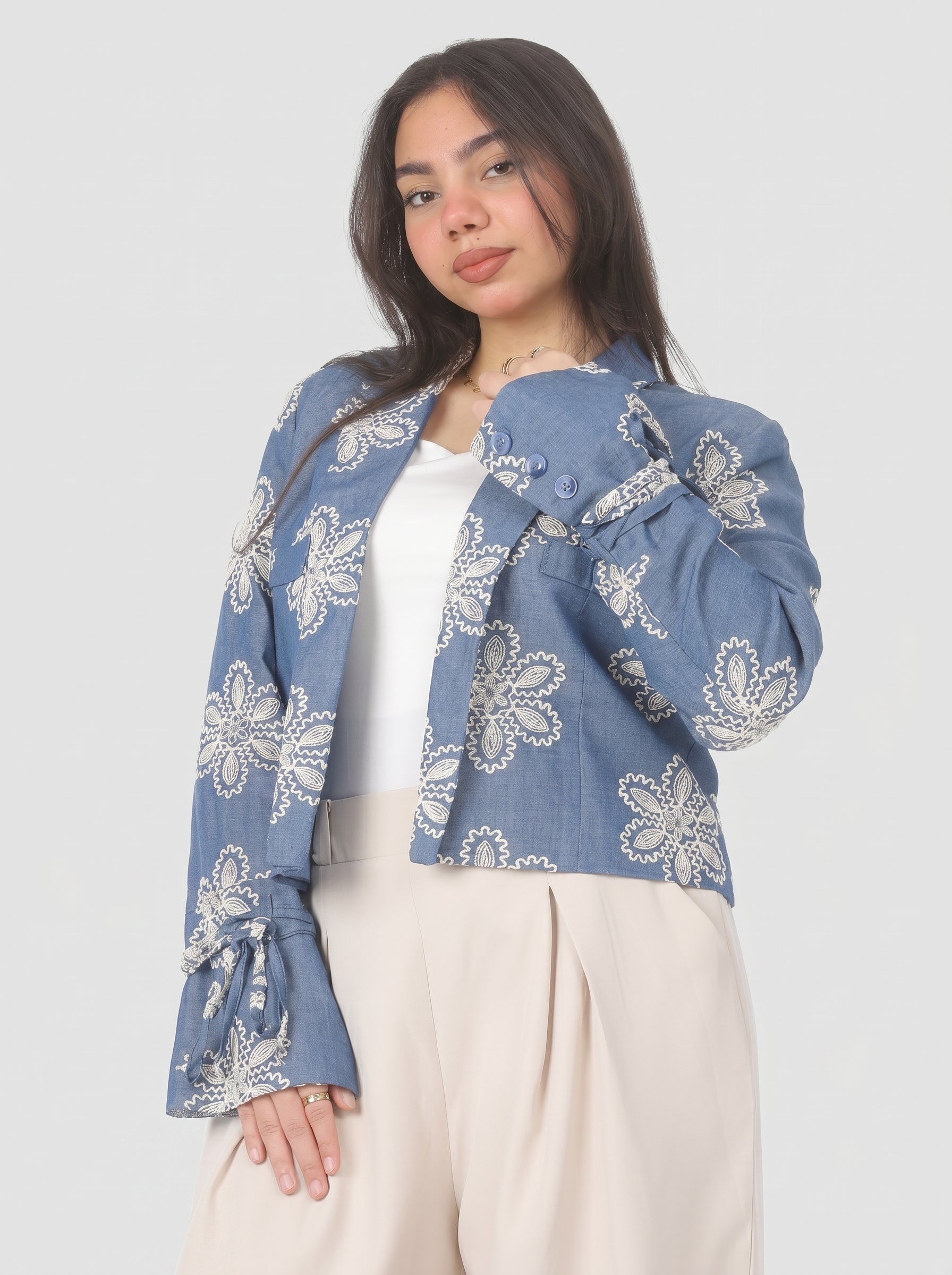 Cropped Embroidered Blazer 2003/131/1