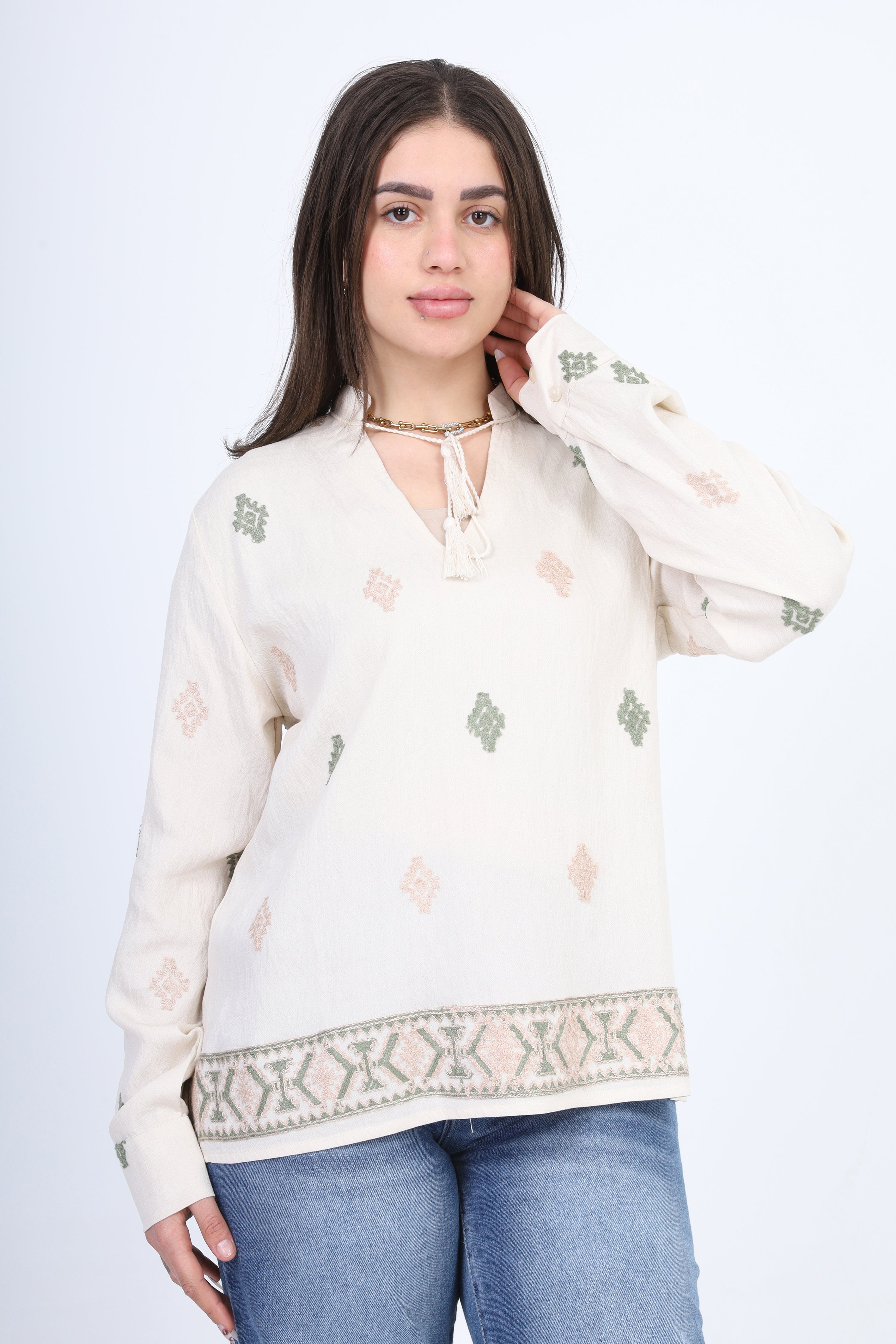 Embroidered Blouse with V-Neck 2006/078