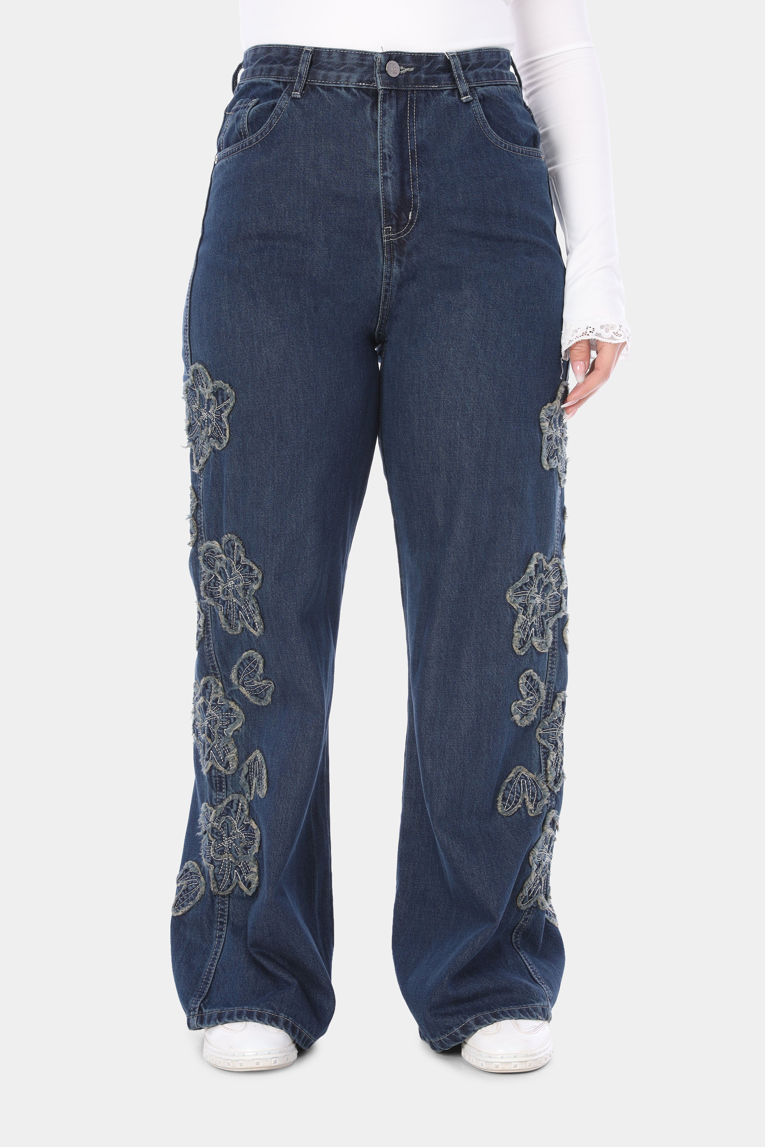 Embroidered Denim Pants Jeans 20683012
