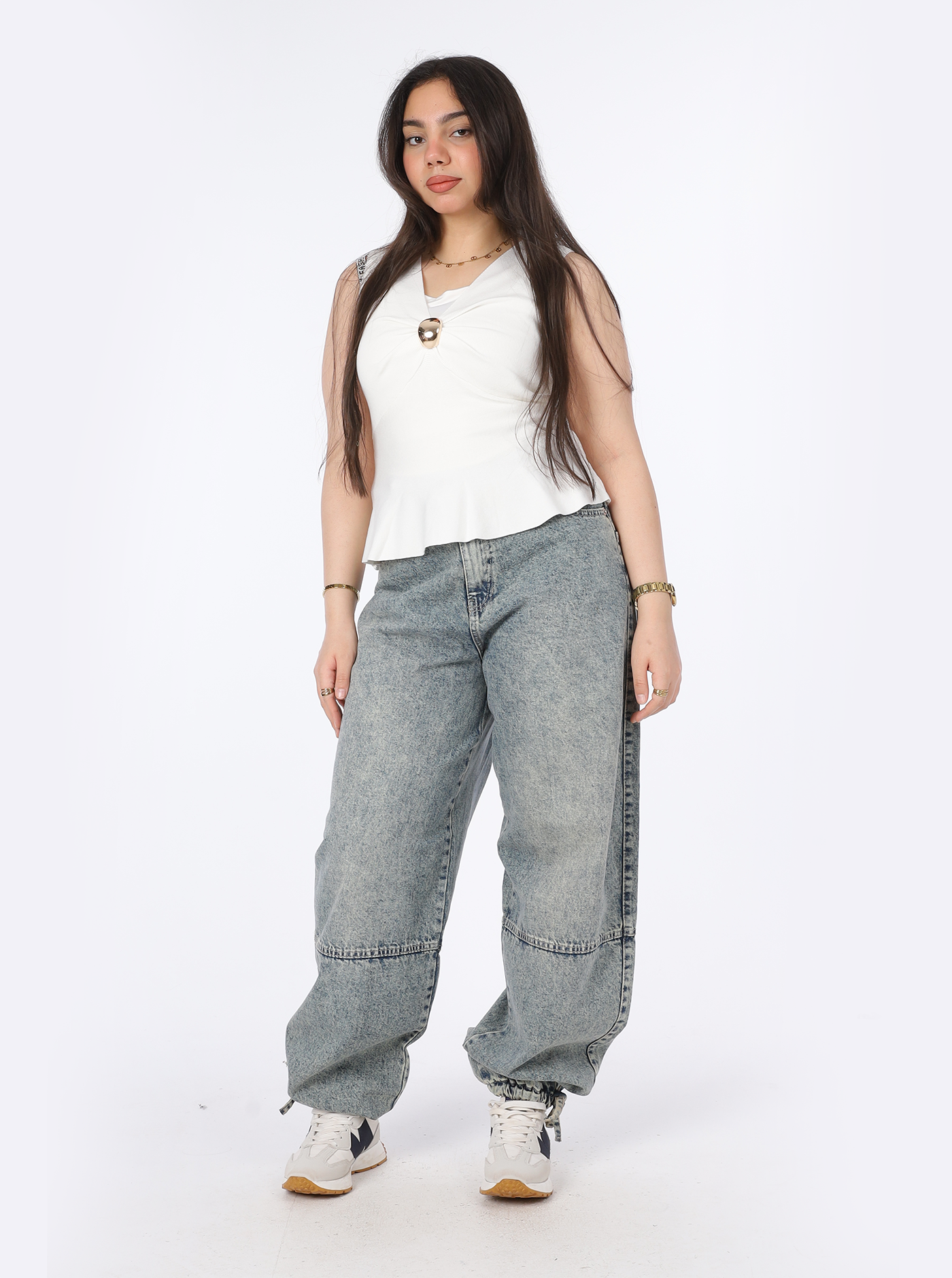 Sleeveless V-Neck Blouse 2073890231