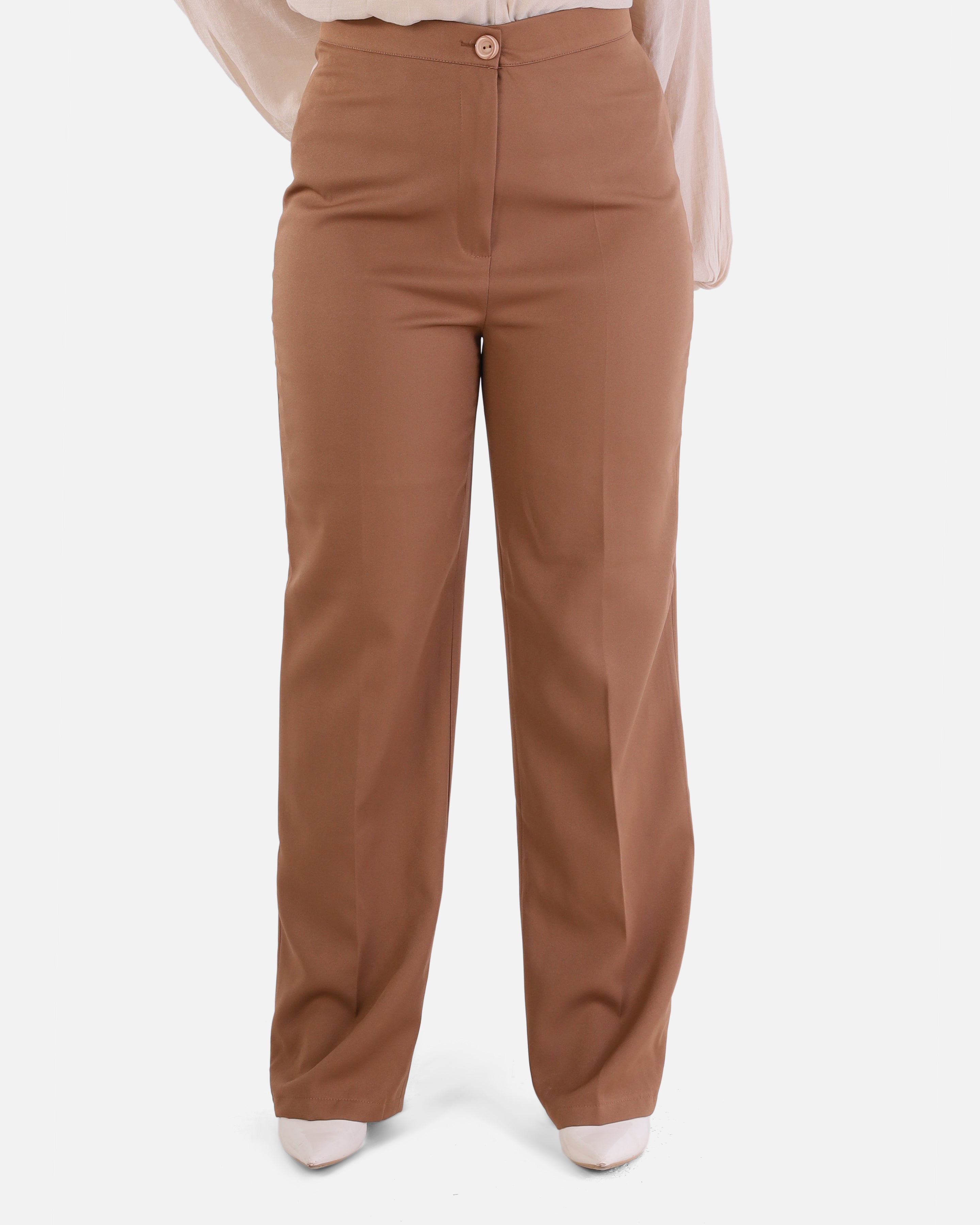 Classic Straight-Leg Pants 698950