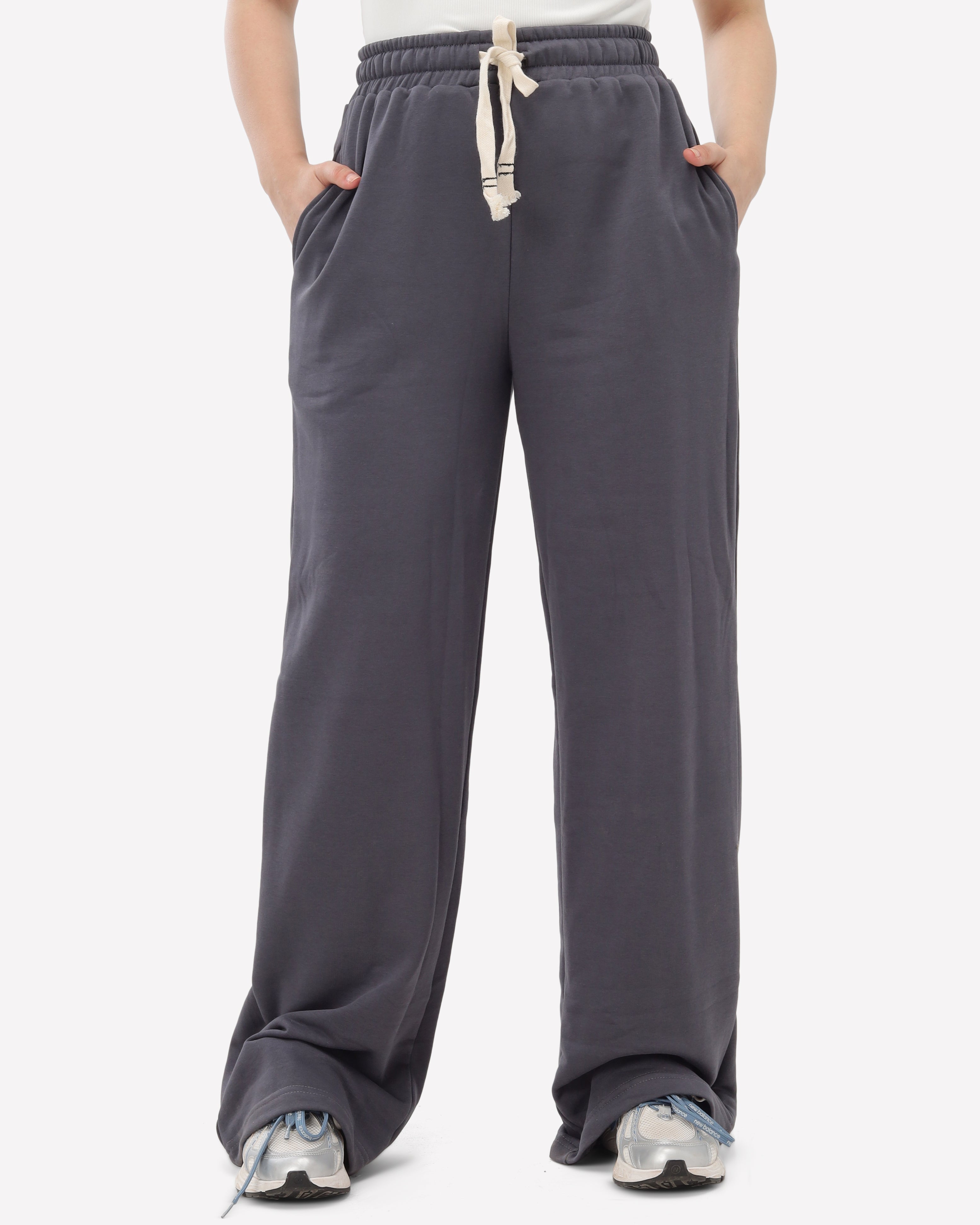 Modern Wide Leg Sweatpants 936500