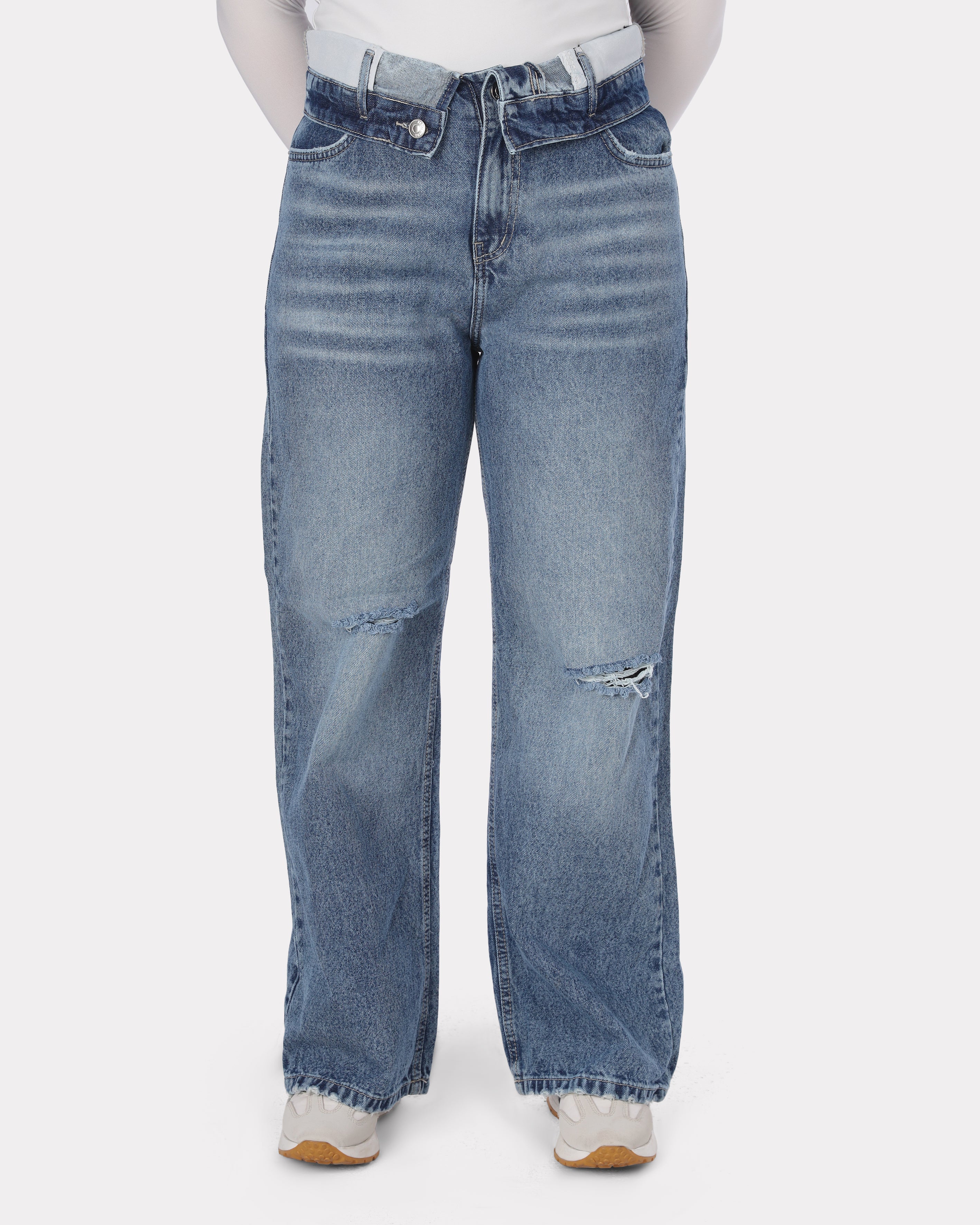 Distressed Straight Leg Jeans 395B703