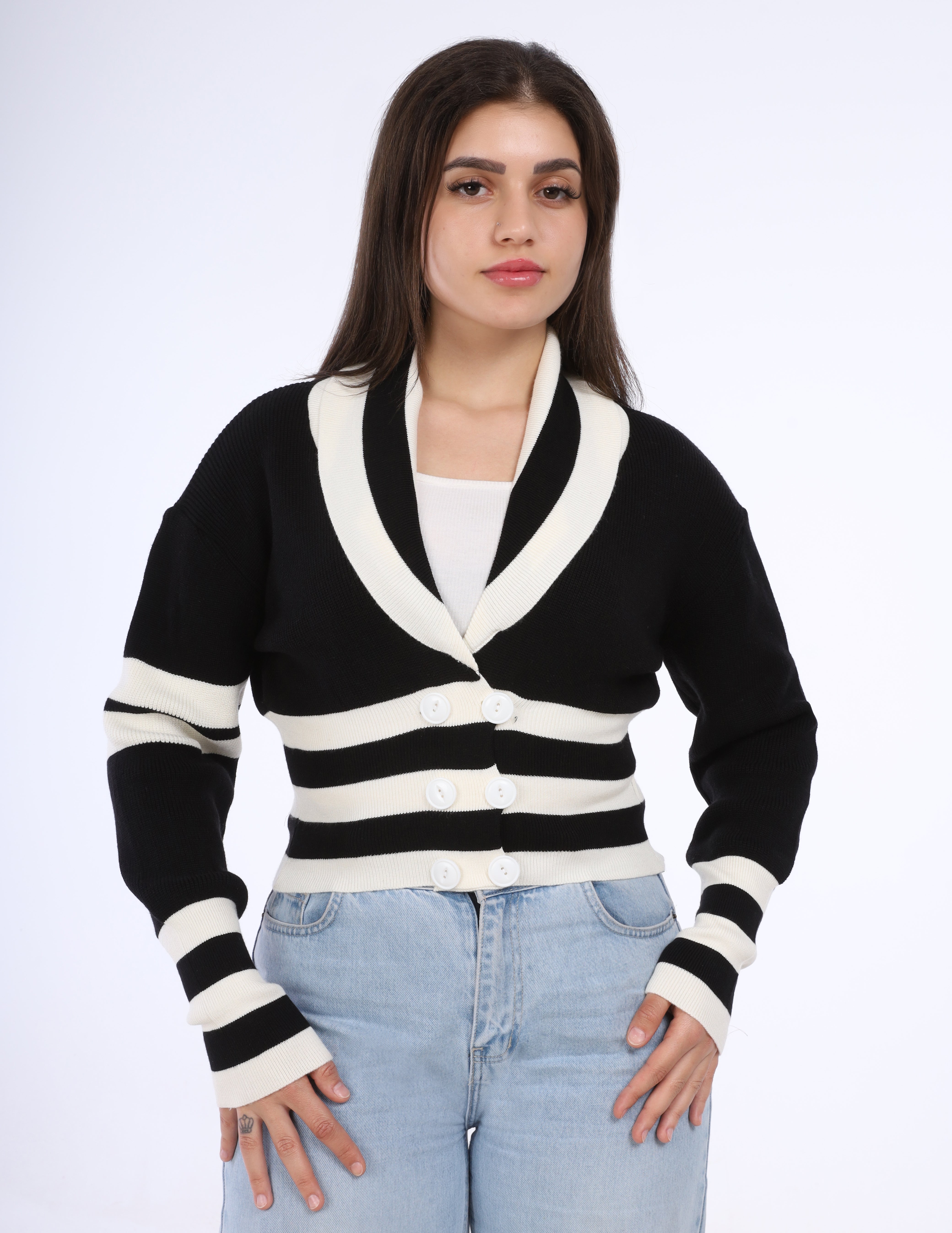 Buttoned Collar Knit Pullover w16252667