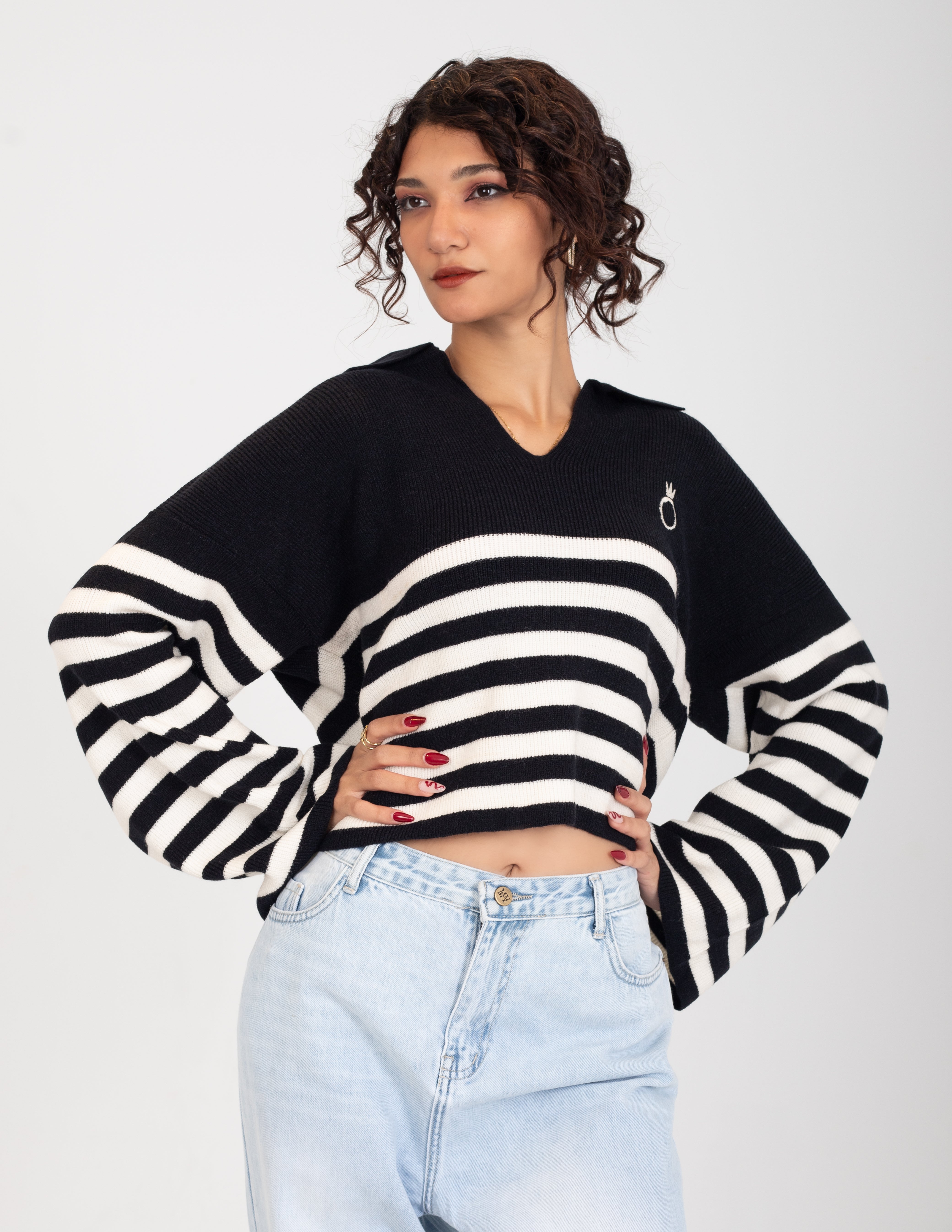Striped V-Neck Cropped Sweater w16252687