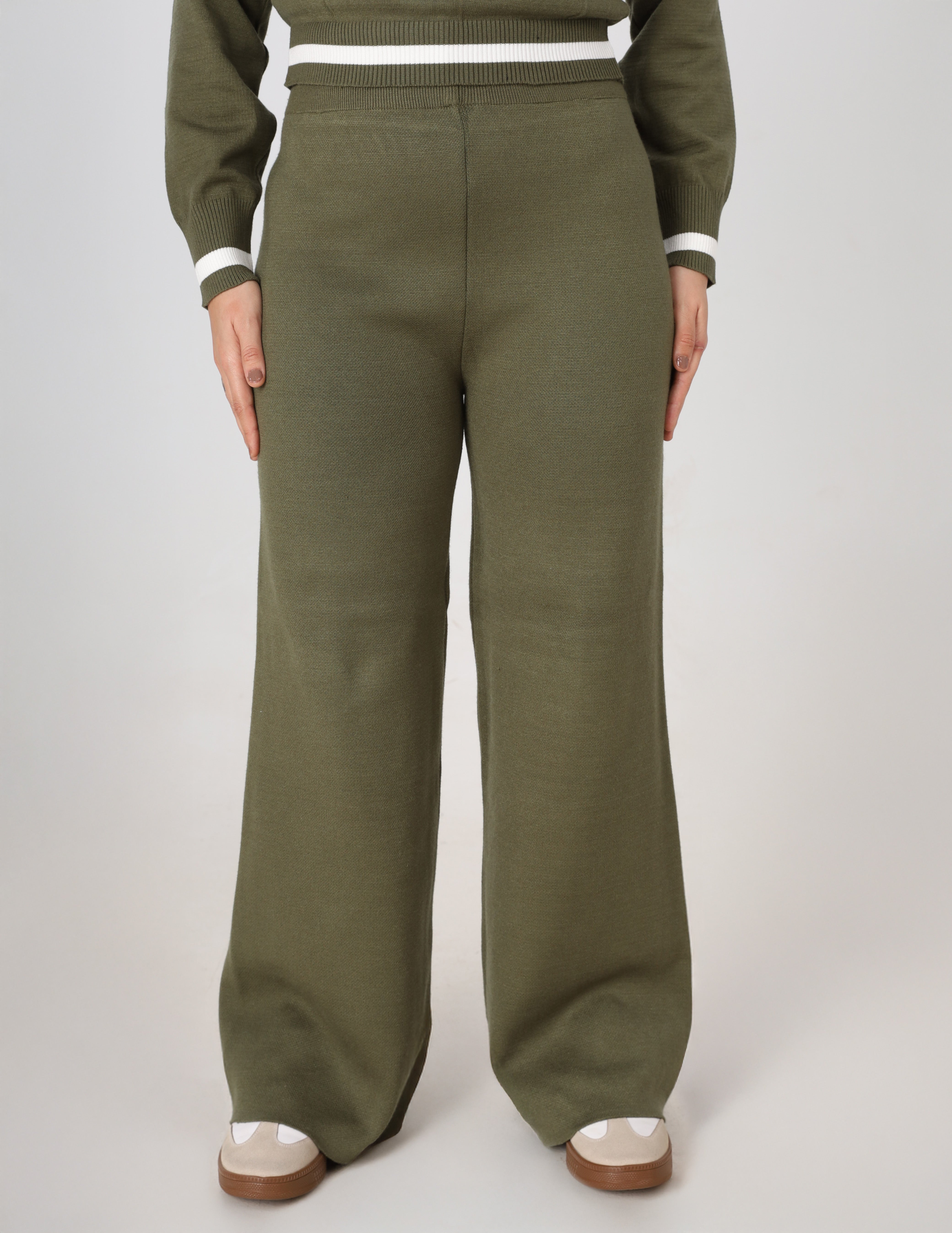 Wide-Leg Soft Crepe Pants w16252775