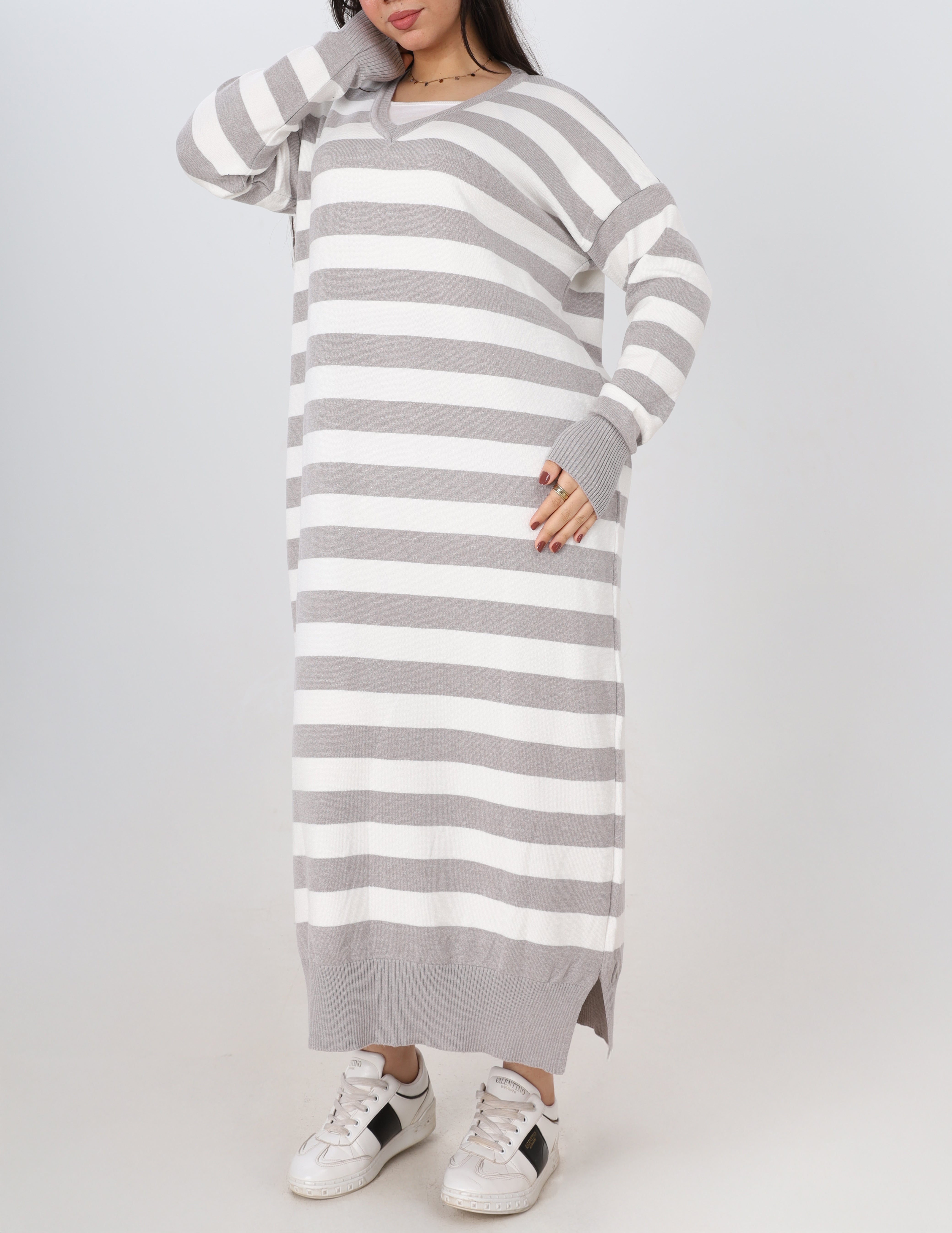 Striped Long V-Neck Dress w16252767