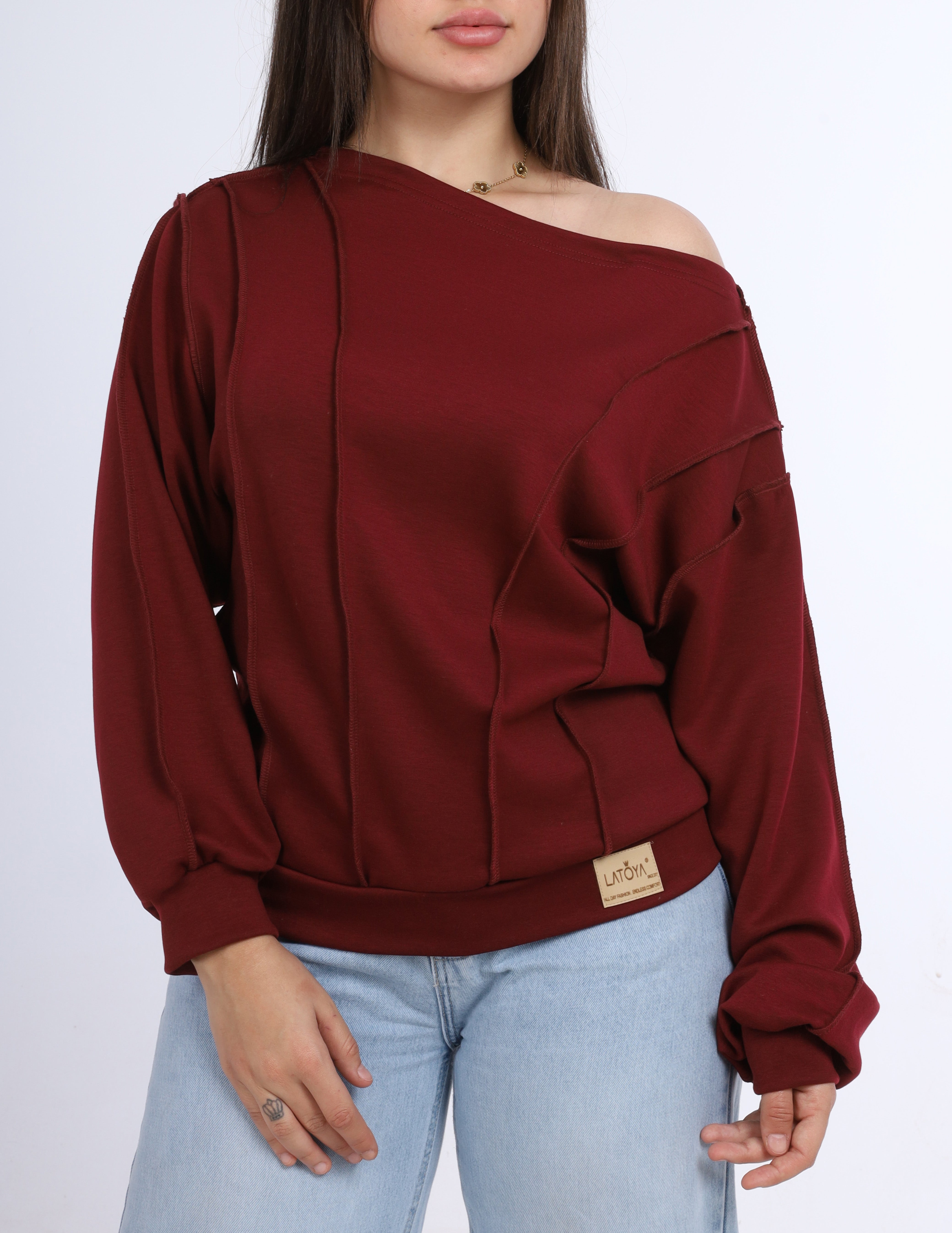 Stylish off-shoulder sweatshirt w16267