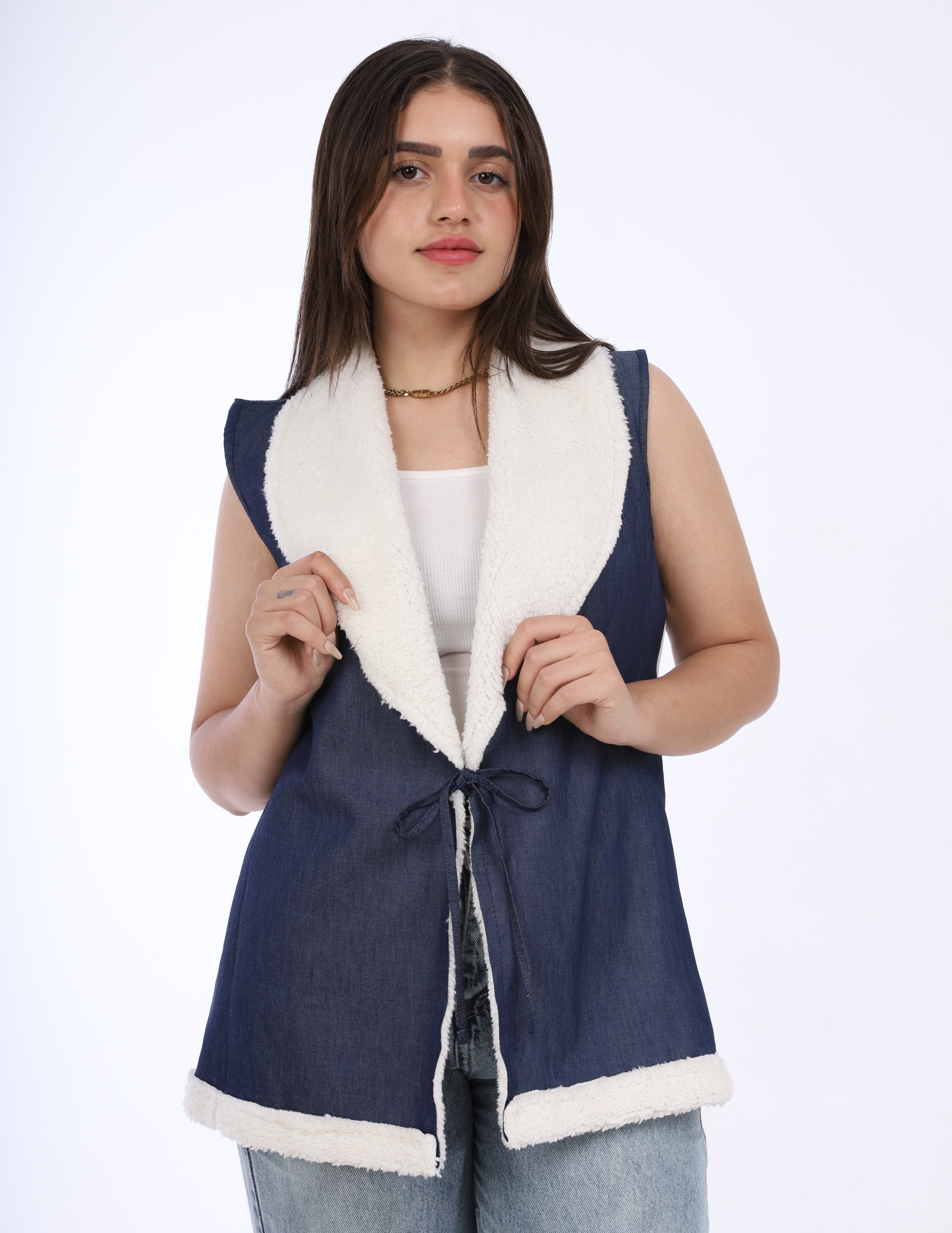 Sleeveless Faux-Fur Lined Denim Jacket w1629201