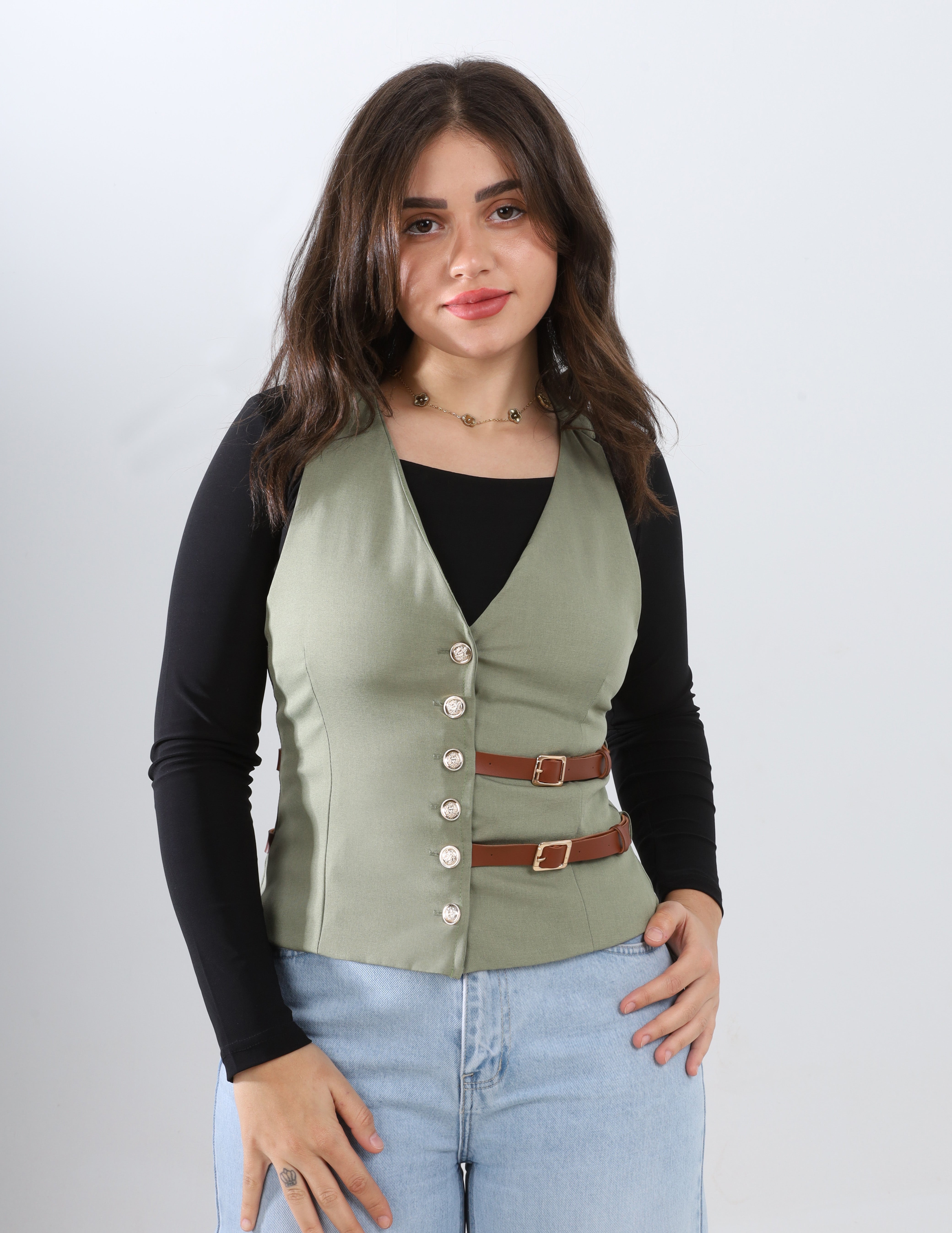 Sleeveless vest with corset-style w1631100