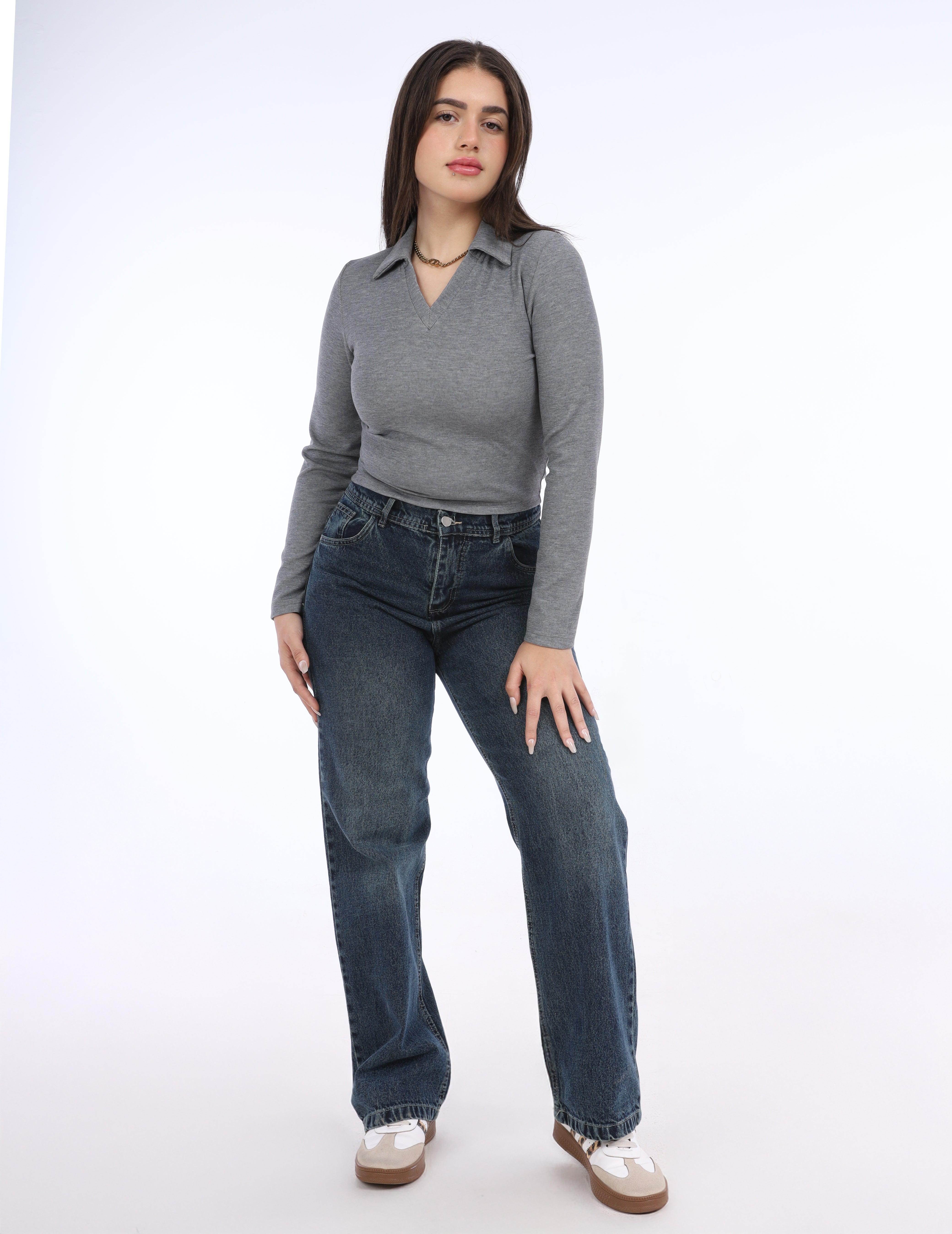 Basic top with a V-neck w1648157