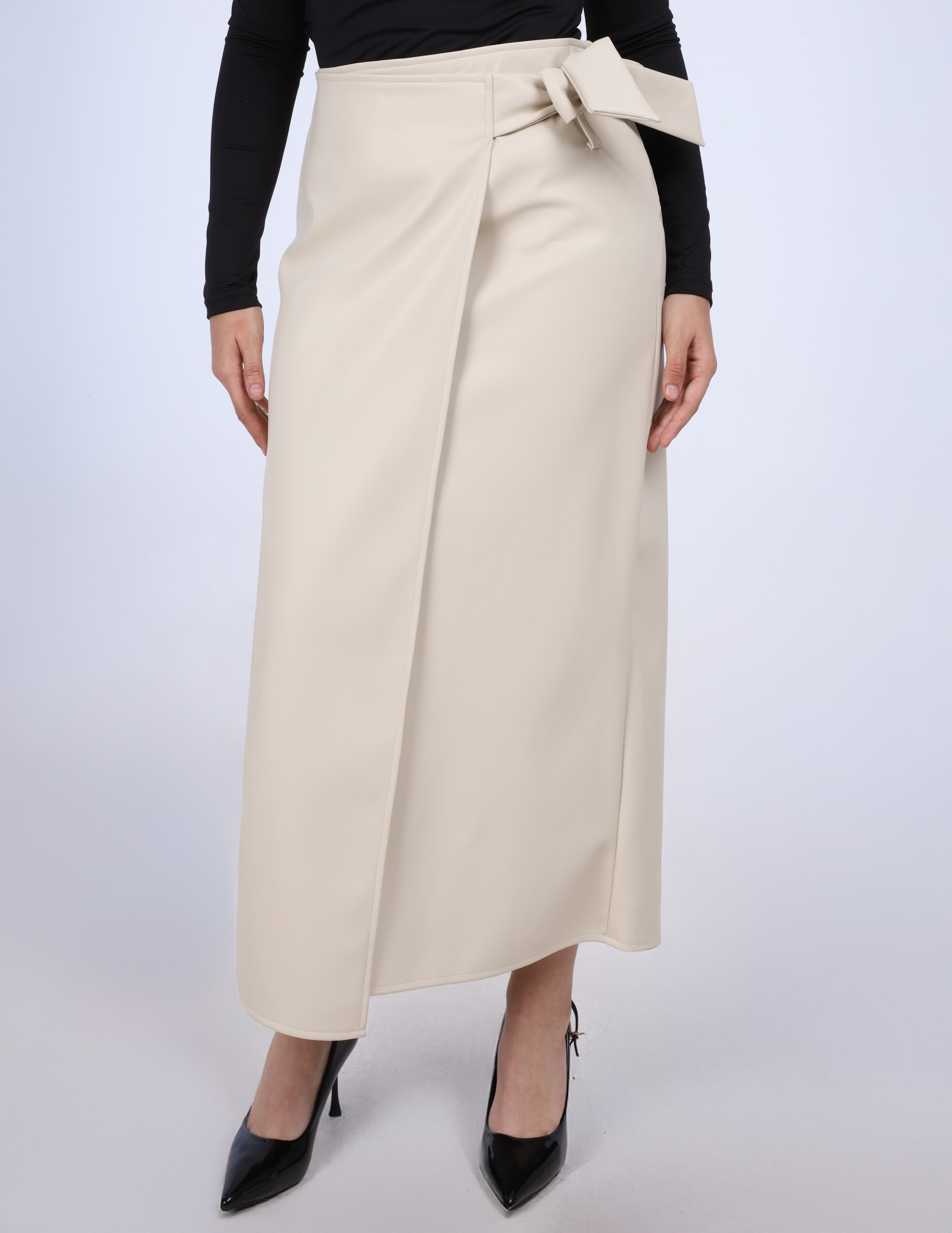 Faux Leather Wrap Maxi Skirt w169220001