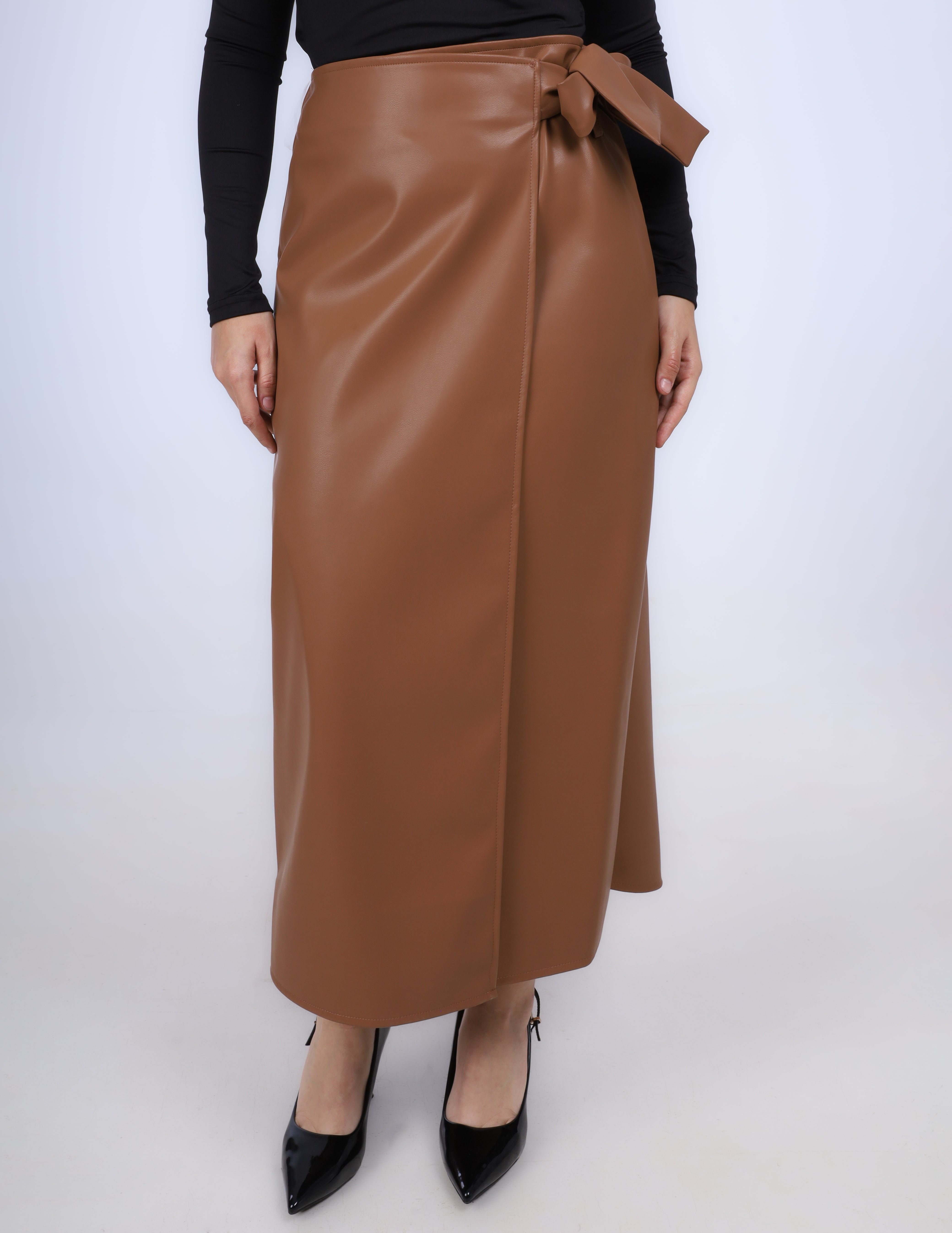 Faux Leather Wrap Maxi Skirt w169220001