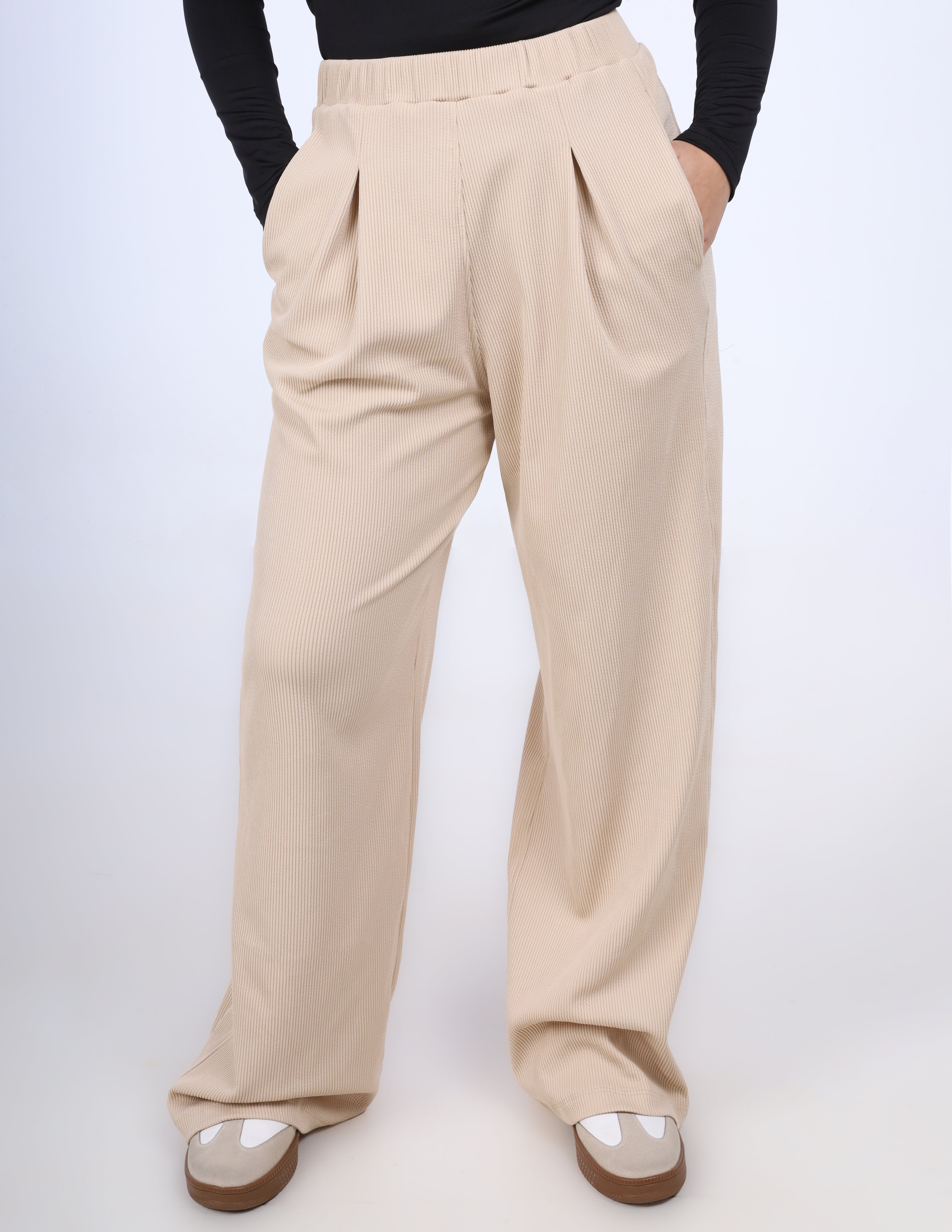 Wide-Leg Corduroy Pants w169260003