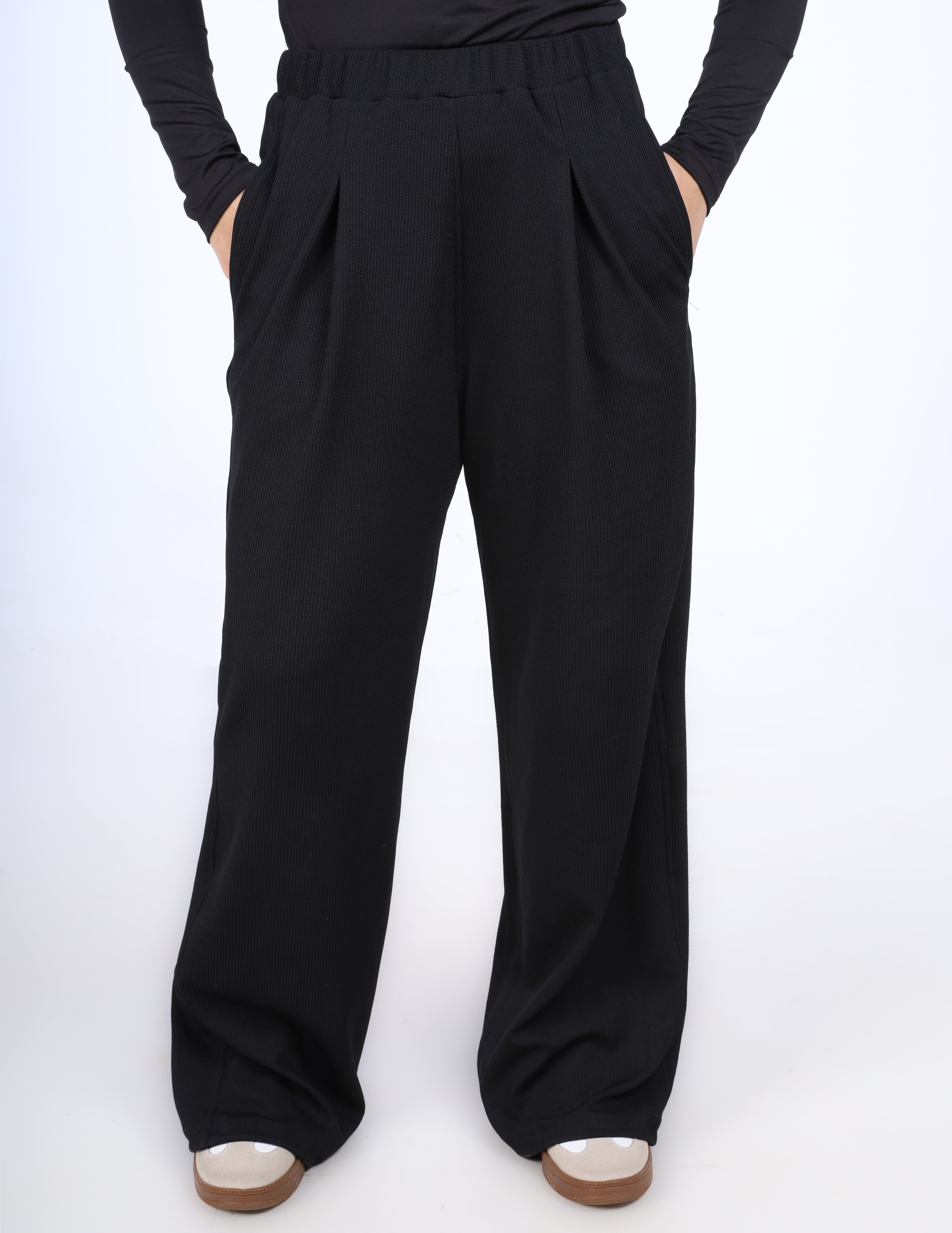 Wide-Leg Corduroy Pants w169260003