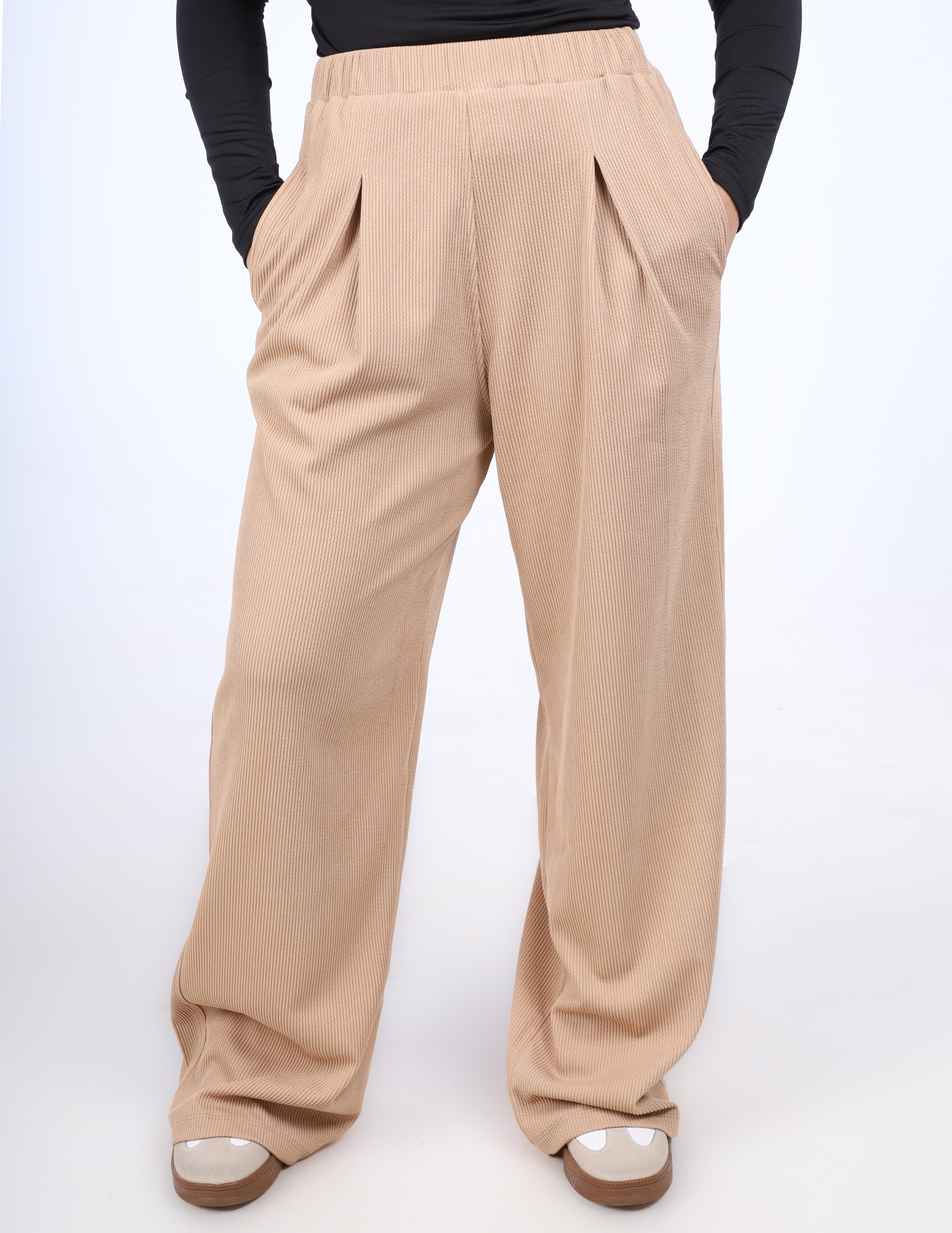 Wide-Leg Corduroy Pants w169260003