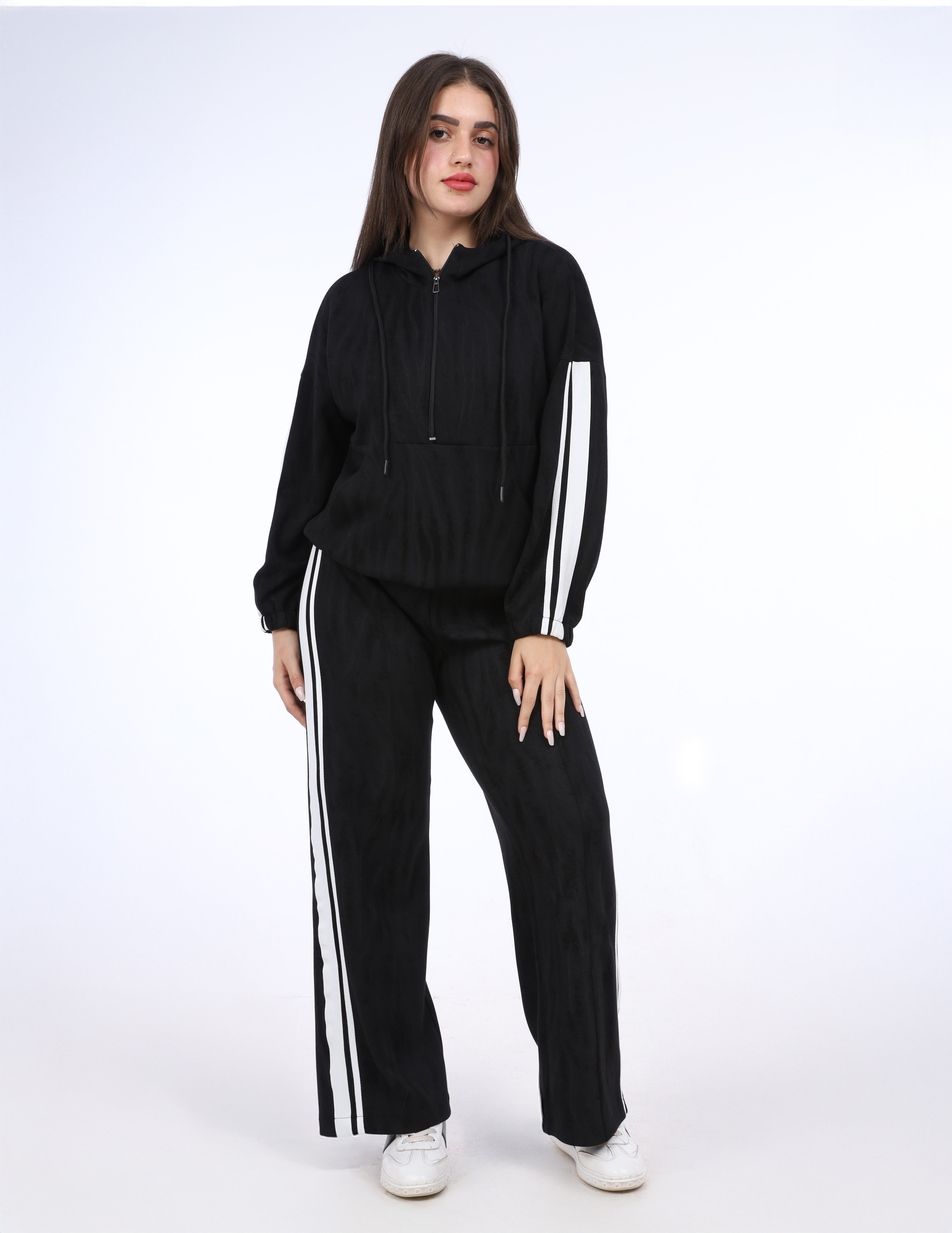 Striped Two-Piece Relaxed Tracksuit w16962032