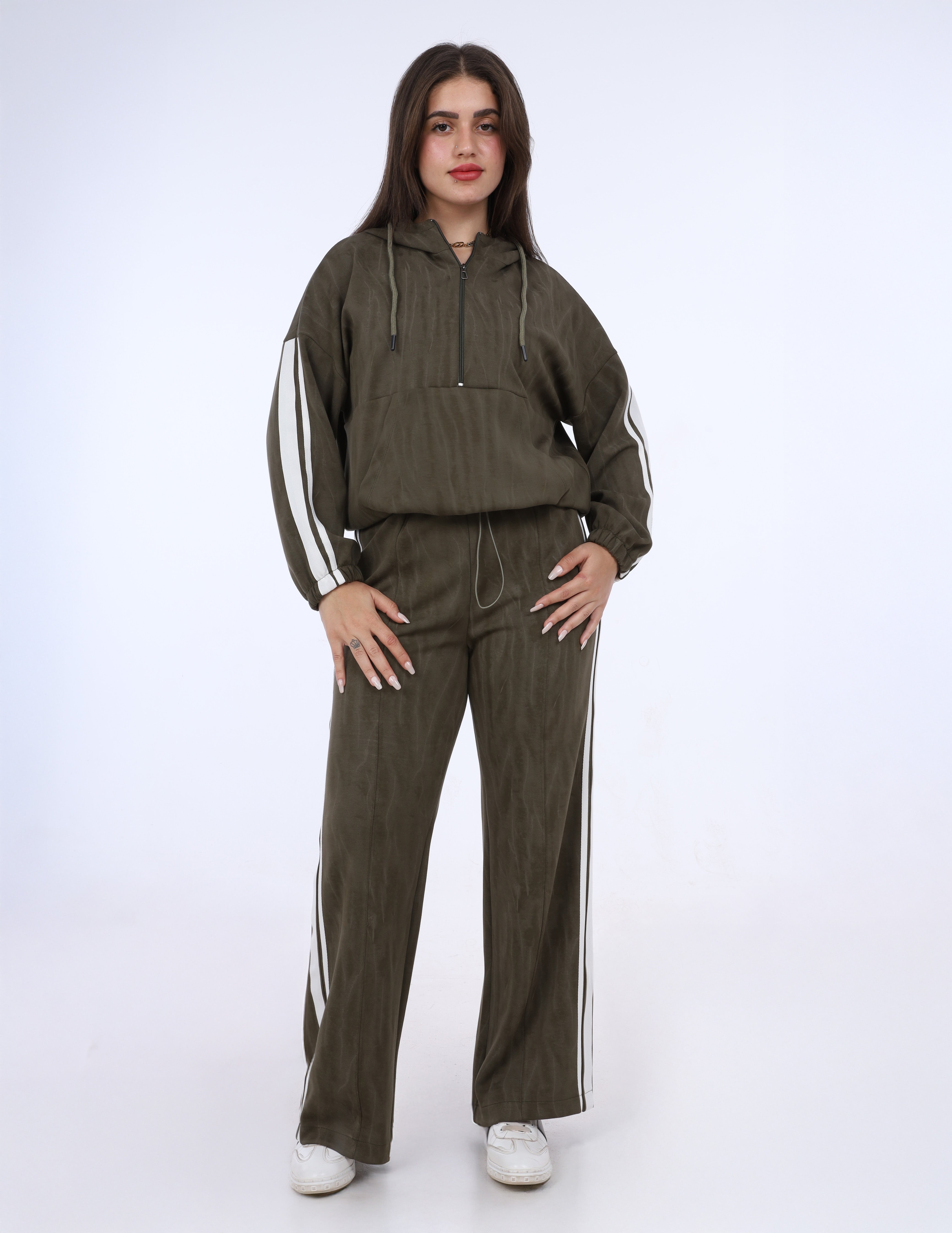 Striped Two-Piece Relaxed Tracksuit w16962032