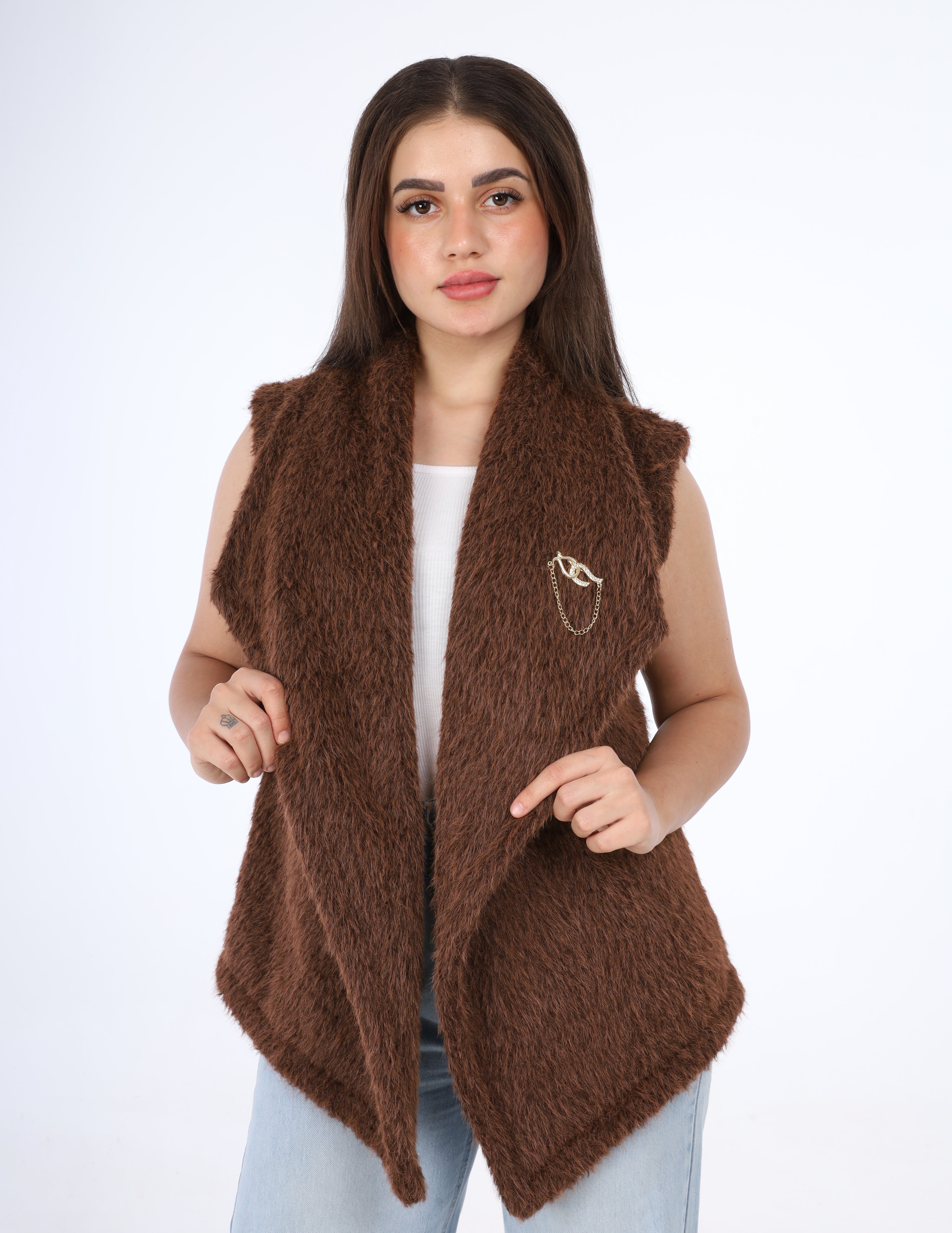 Faux Fur sleeveless Vest w1700A2620