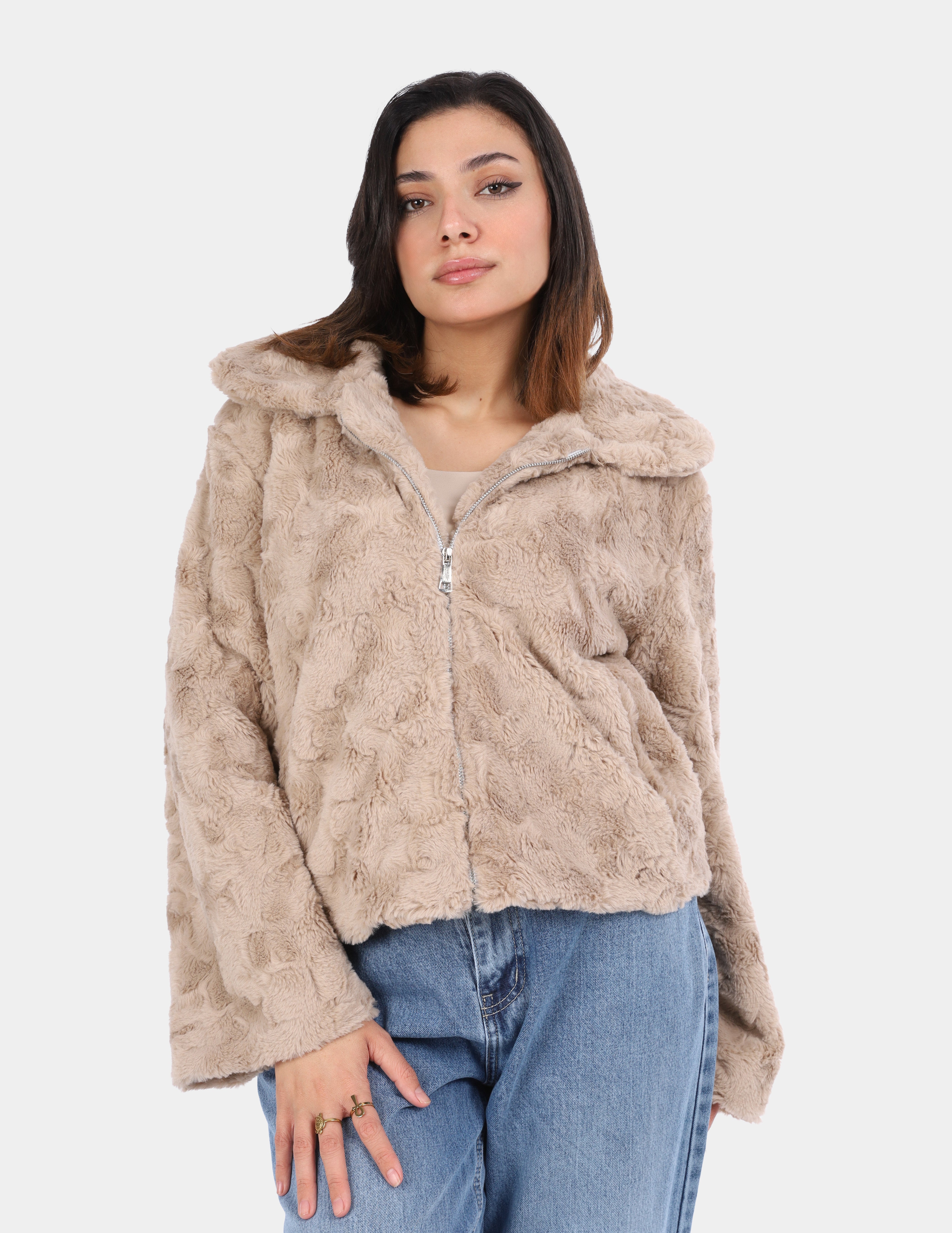 Faux Fur Jacket with zipper w17010057