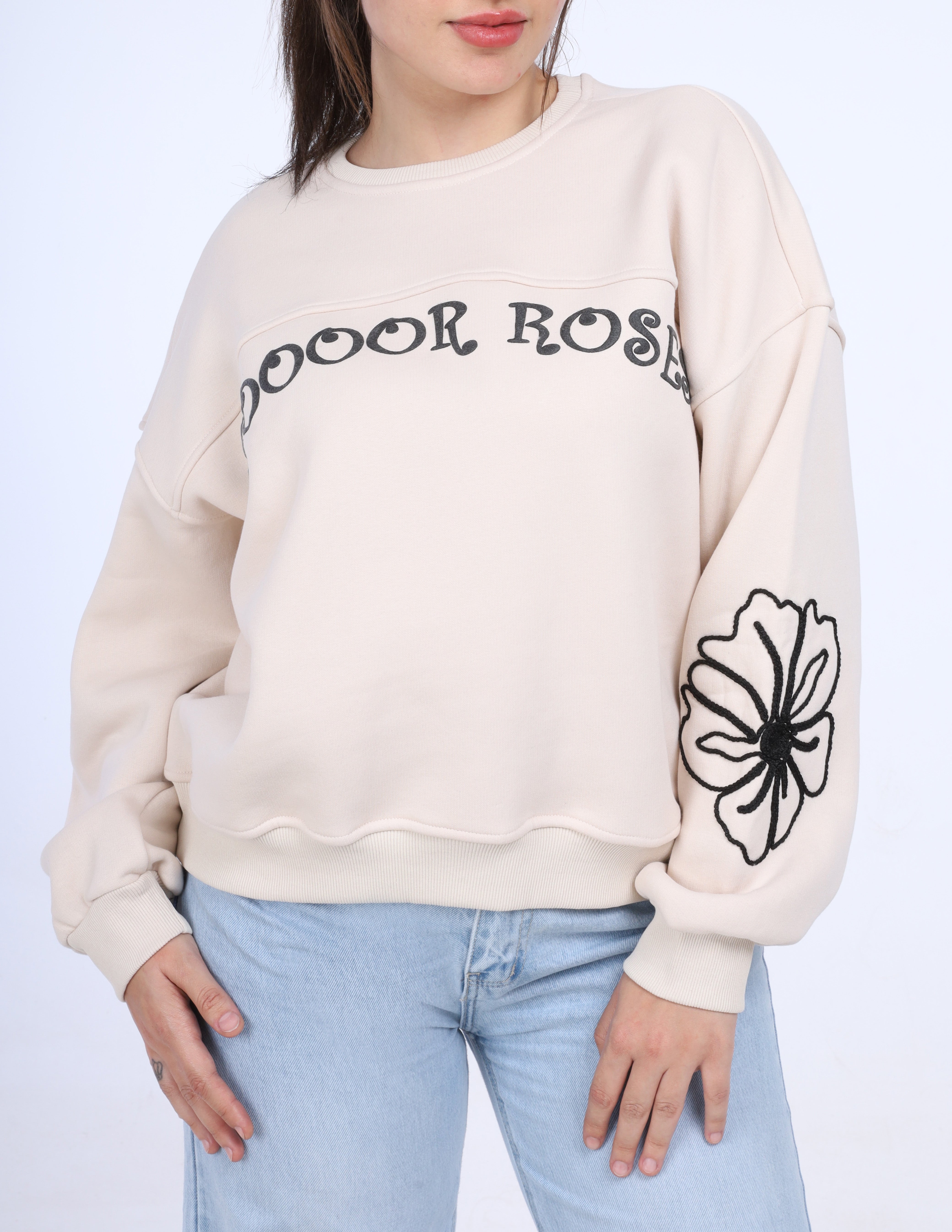 Embroidered Graphic Cozy Sweatshirt w17018603
