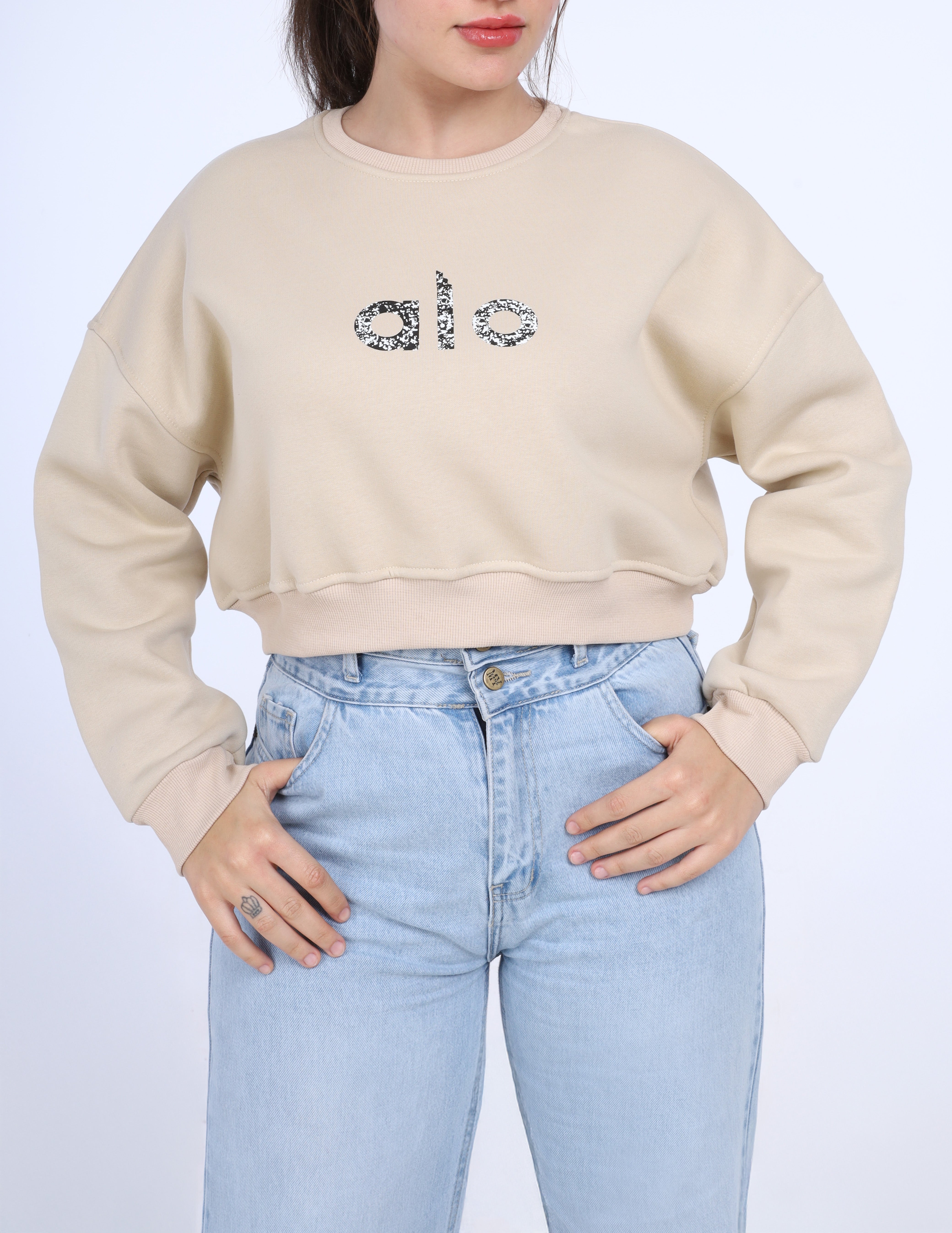 Cozy Cropped Sweatshirt w17018619