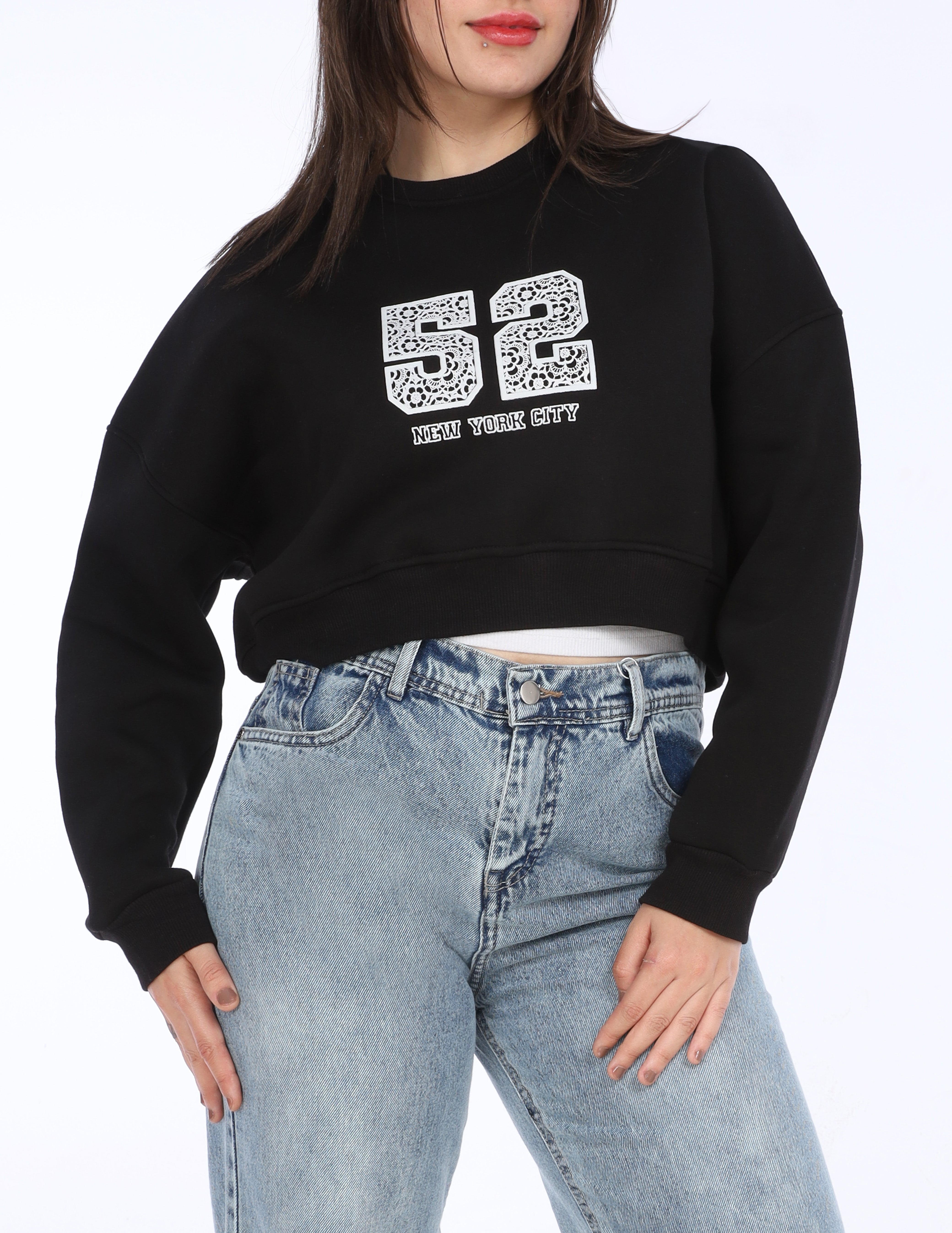 Cozy Cropped Sweatshirt w17018622
