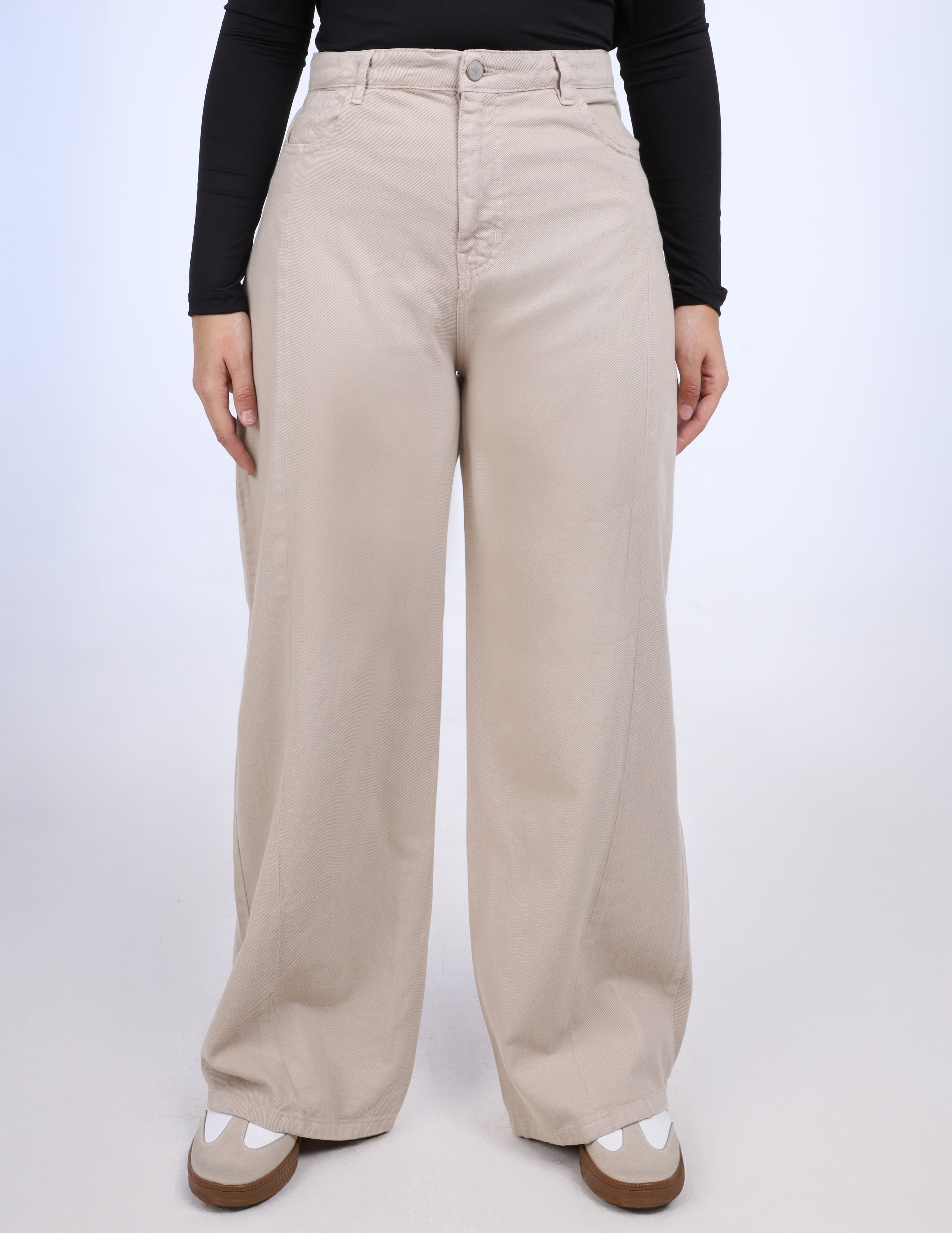 High-Waisted Wide-Leg Trousers w1706789