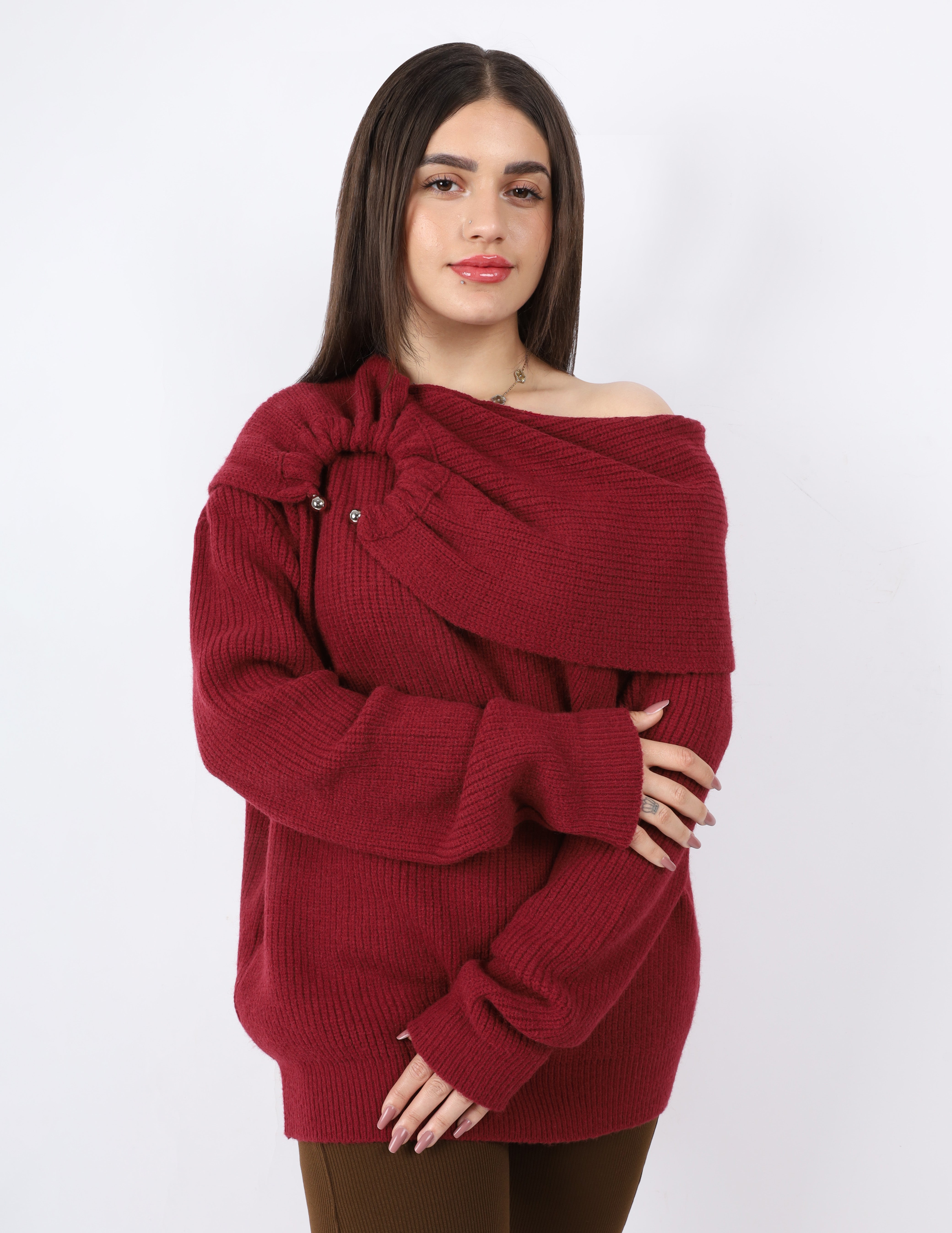 Off-Shoulder Knitted Sweater w17504014