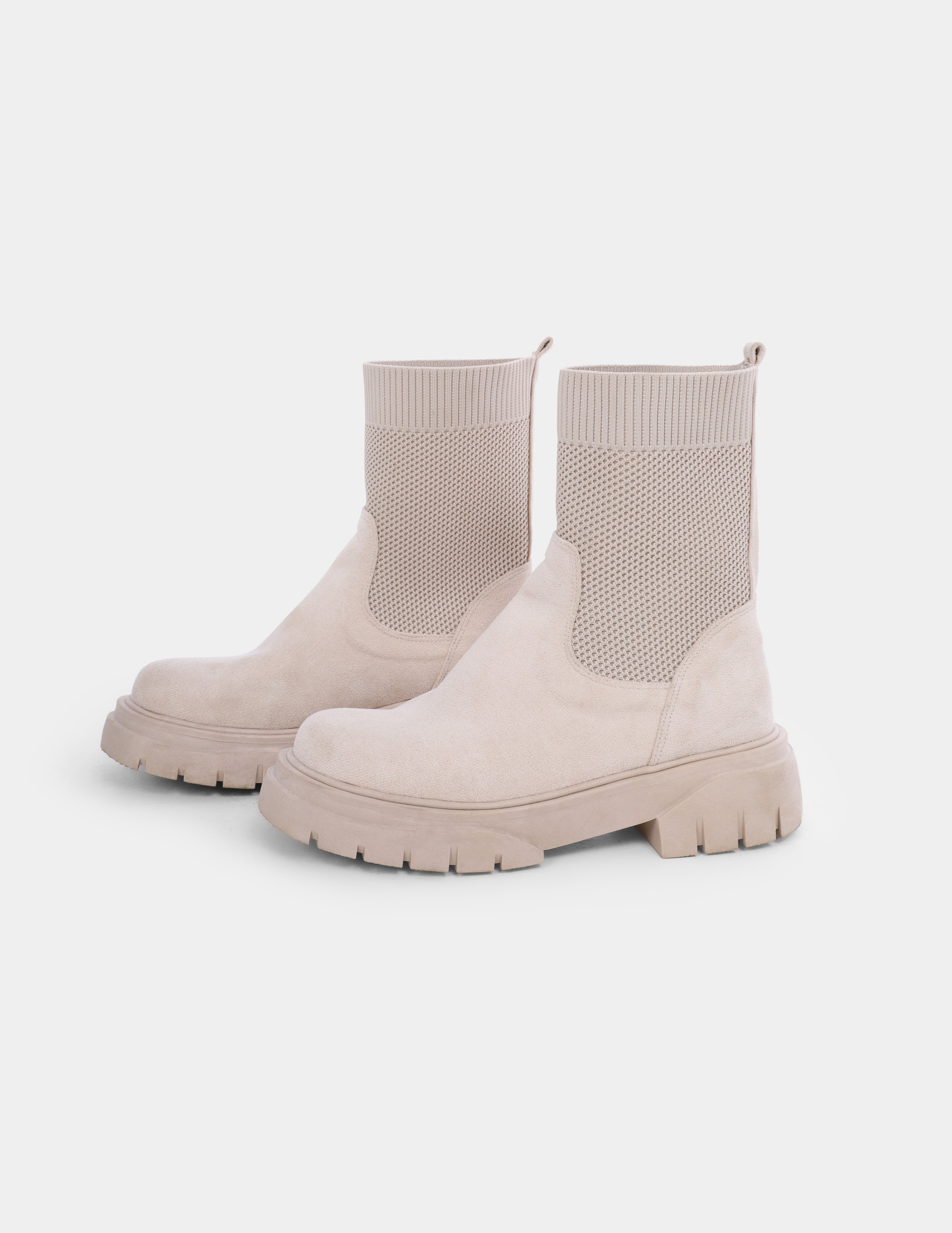 Chunky Suede Ankle Boots with Elastic Sock Collar w17791000